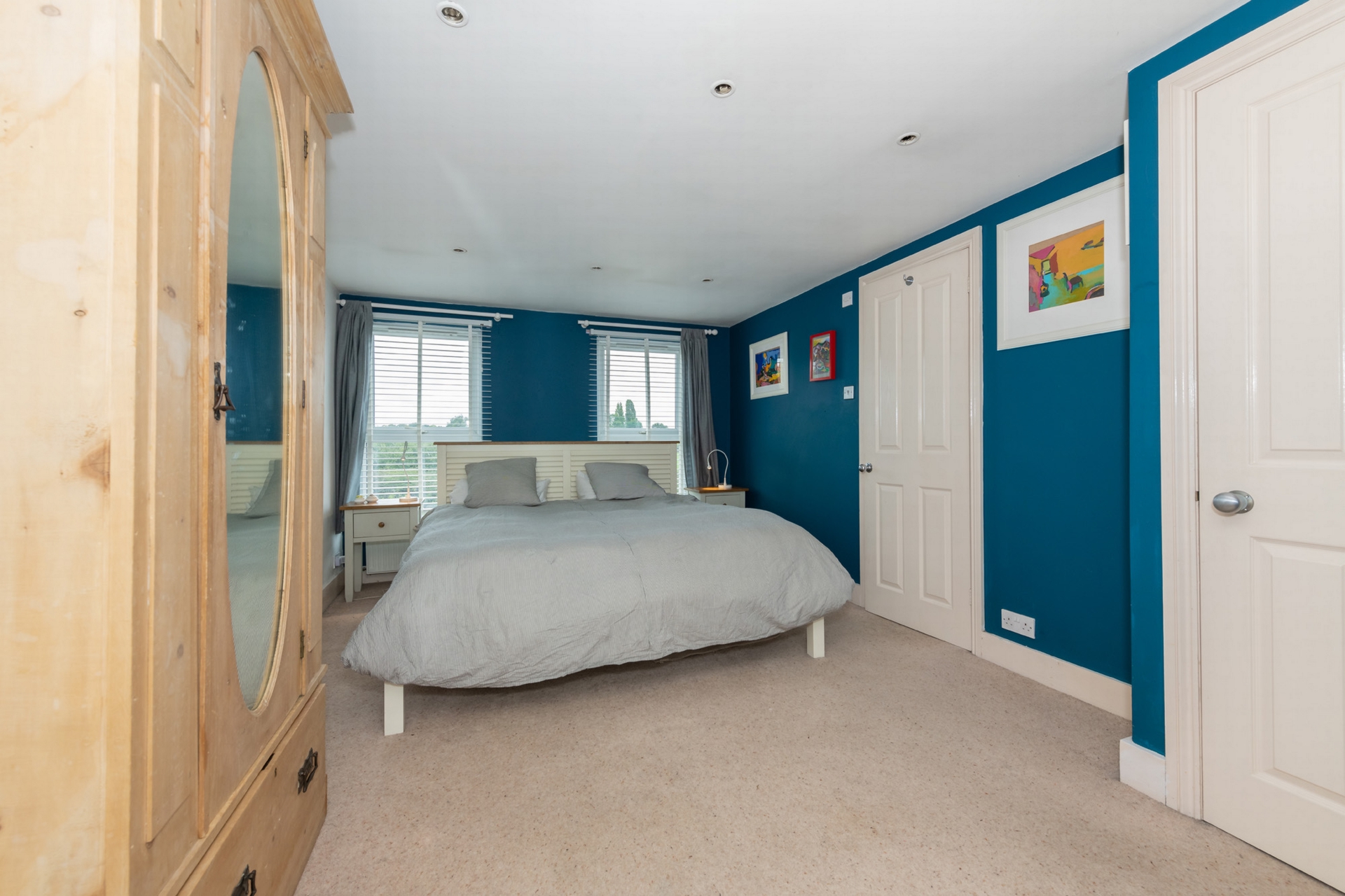 Property For Sale St Margarets Road, Hanwell, W7 3 Bedroom House