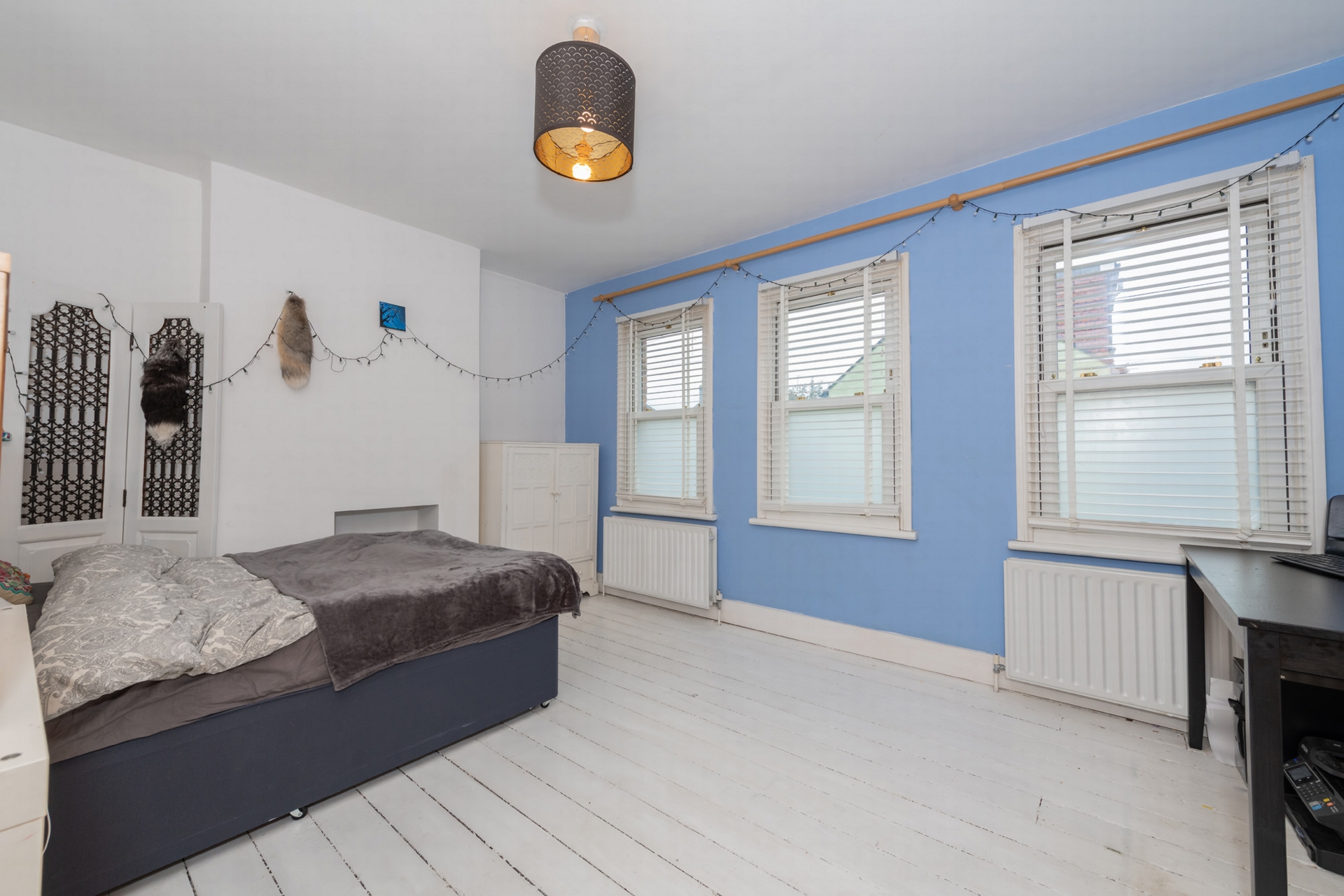 Property For Sale St Margarets Road, Hanwell, W7 3 Bedroom House