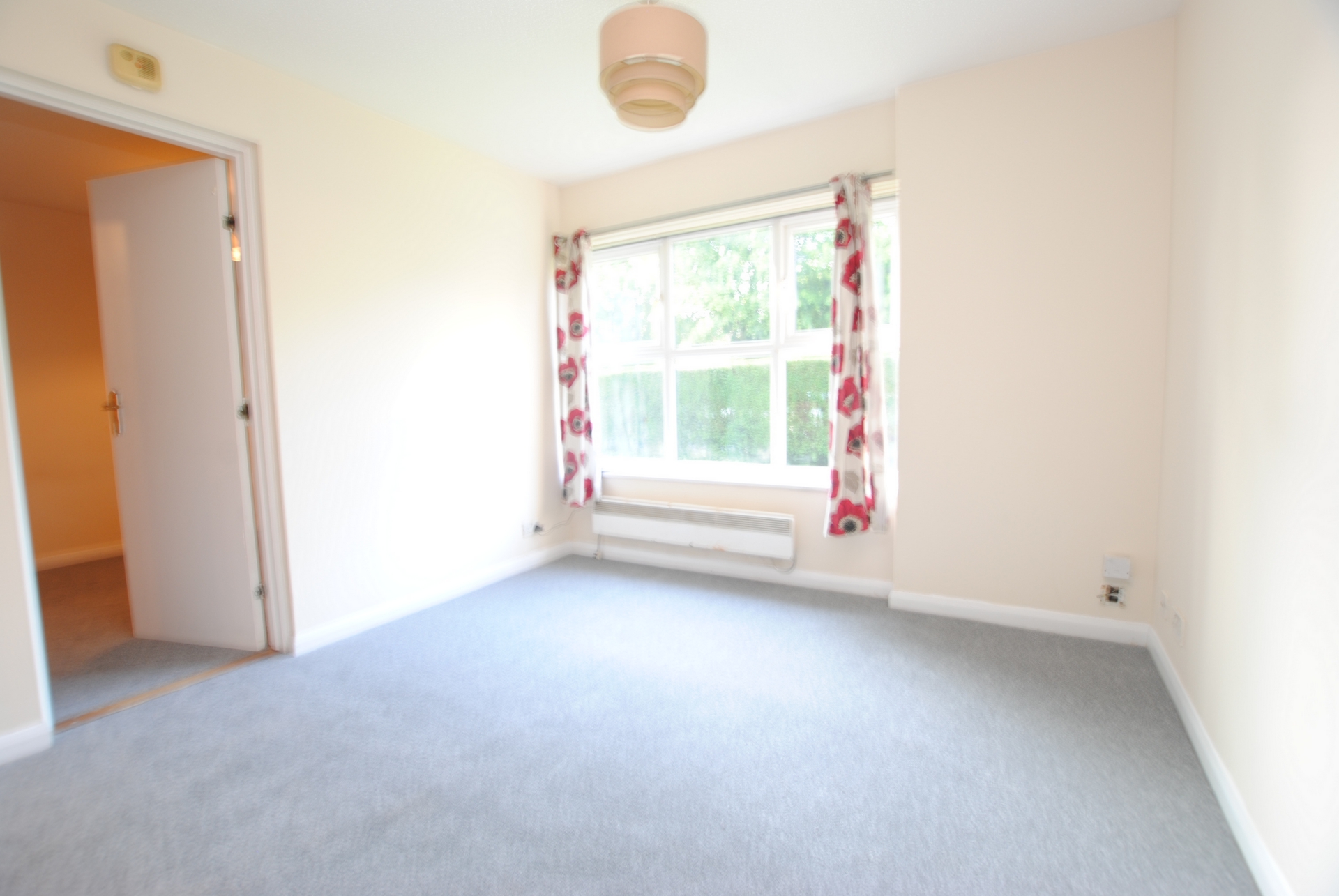 Pursewardens Close London W13
