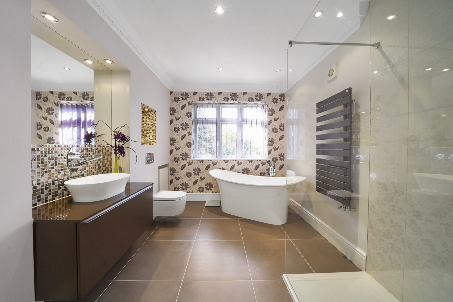 Property For Sale Manor Court Road, Hanwell, W7 5 Bedroom Detached