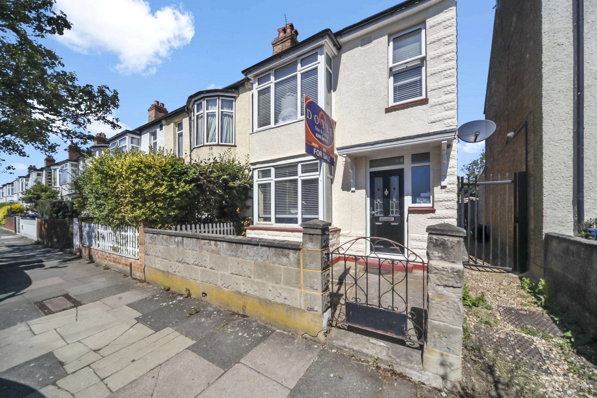 Montague Avenue Hanwell W7