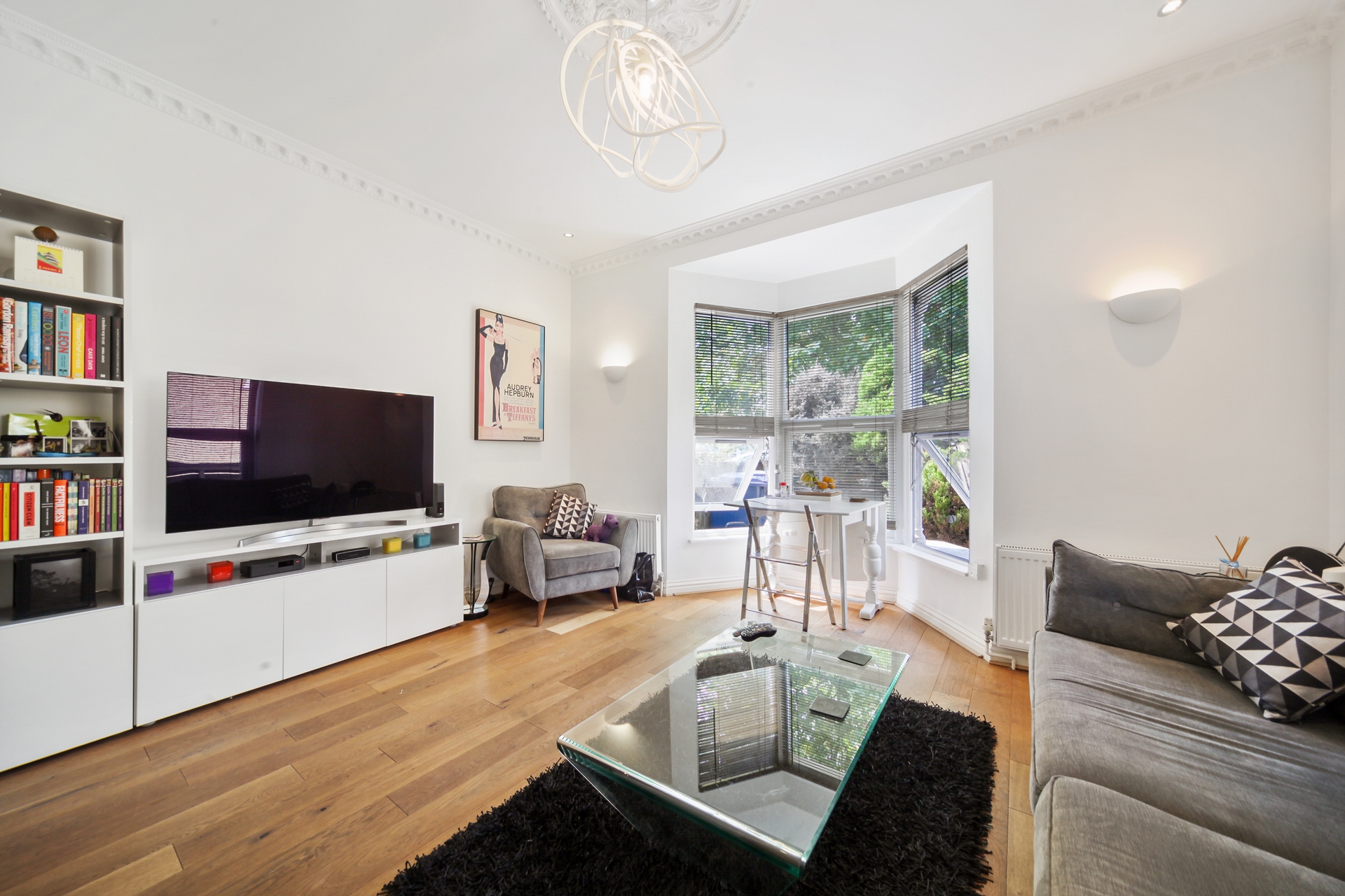 Property For Sale Station Road, Hanwell, W7 2 Bedroom Apartment