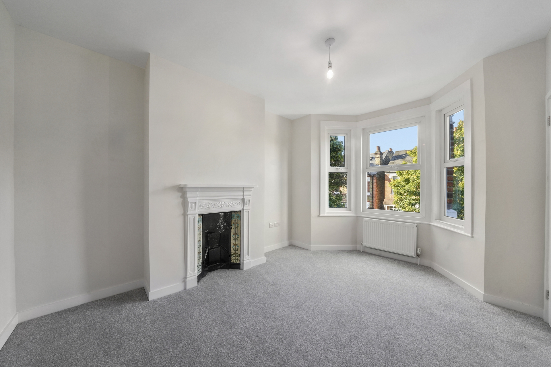 Property For Sale Deans Road, Hanwell, W7 2 Bedroom House through