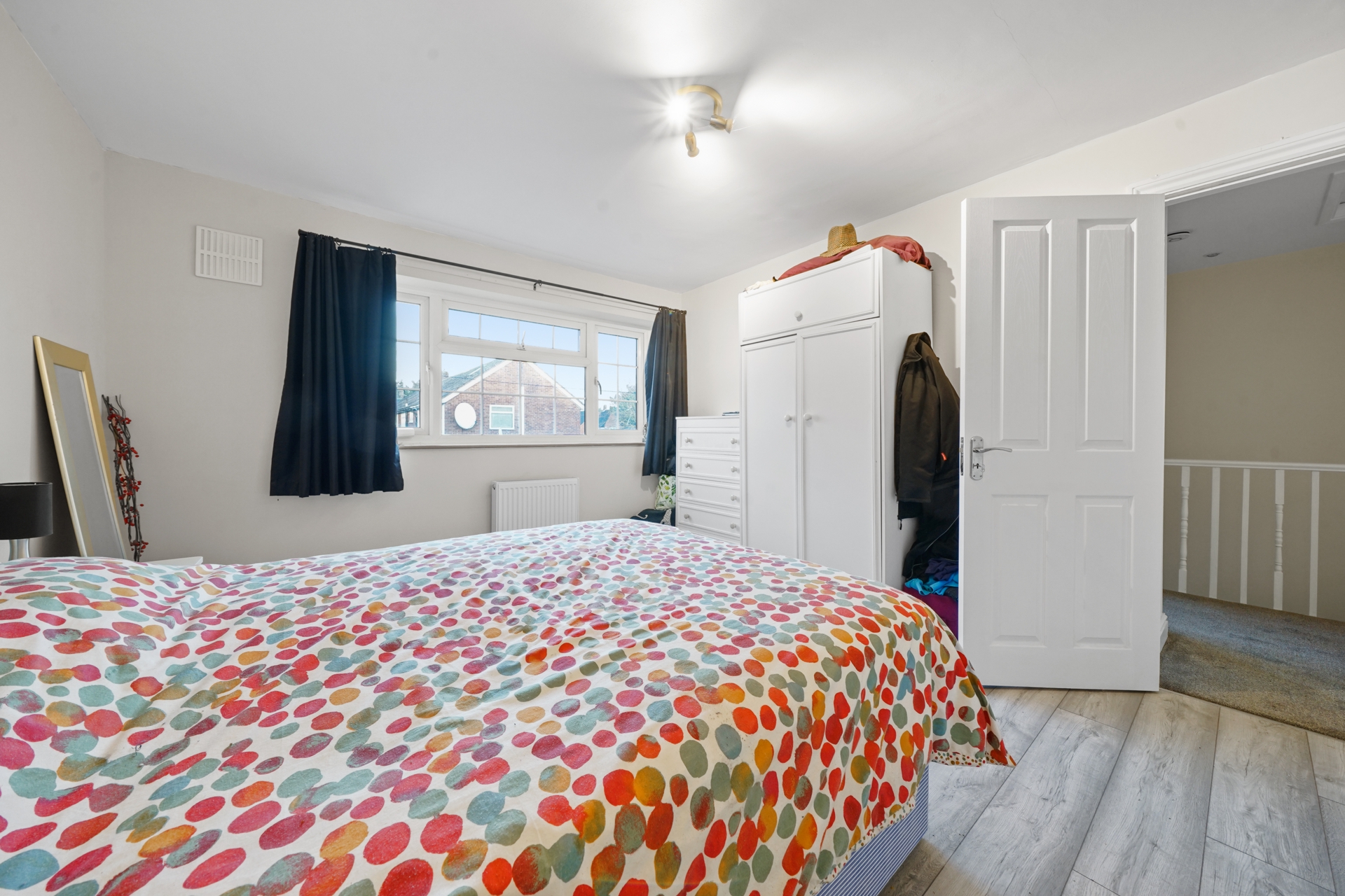 Property For Sale Chesterton Close, Greenford, UB6 3 Bedroom House