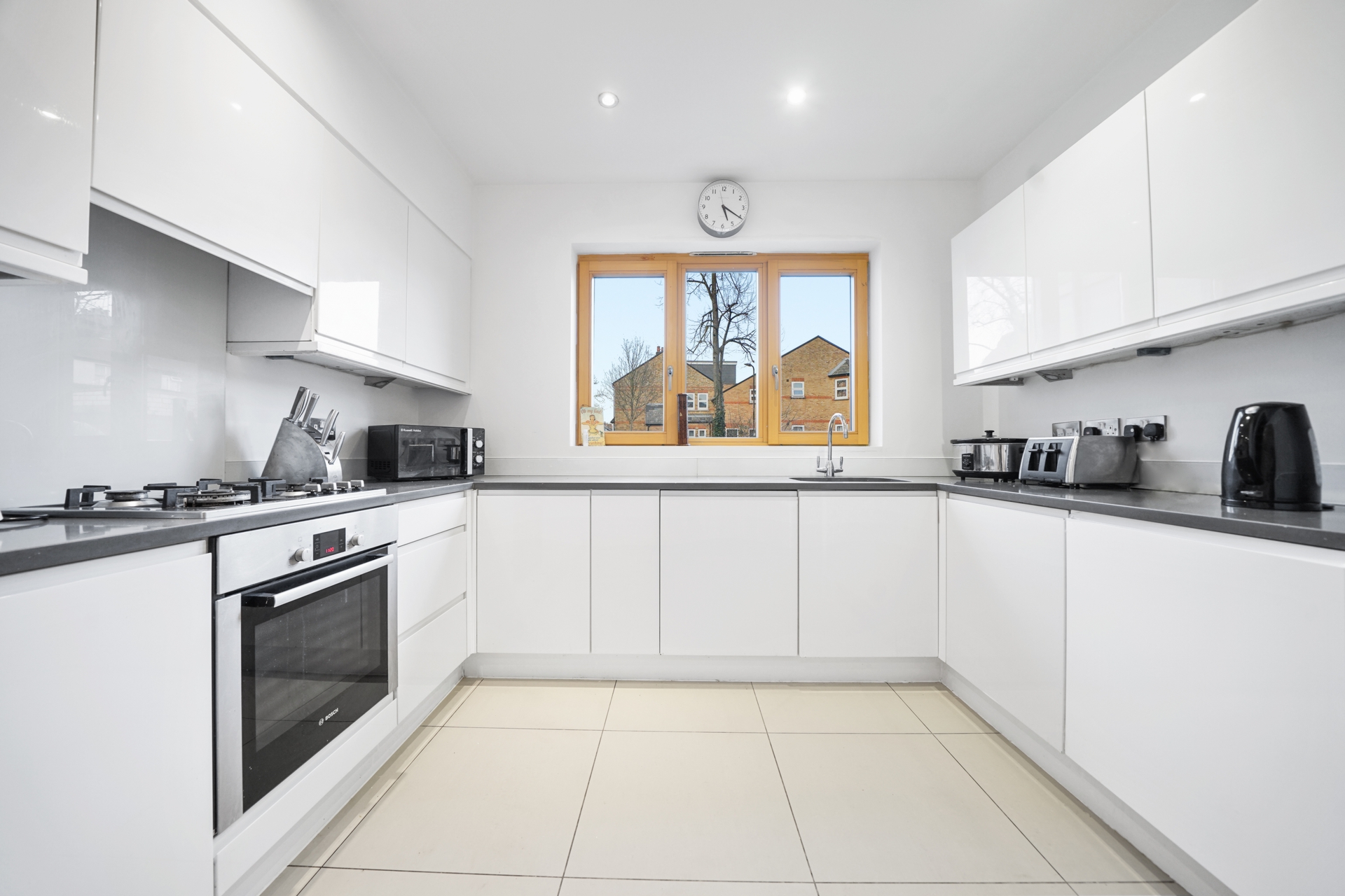Property For Sale Jessop Place, St Margarets Road, W7 4 Bedroom House
