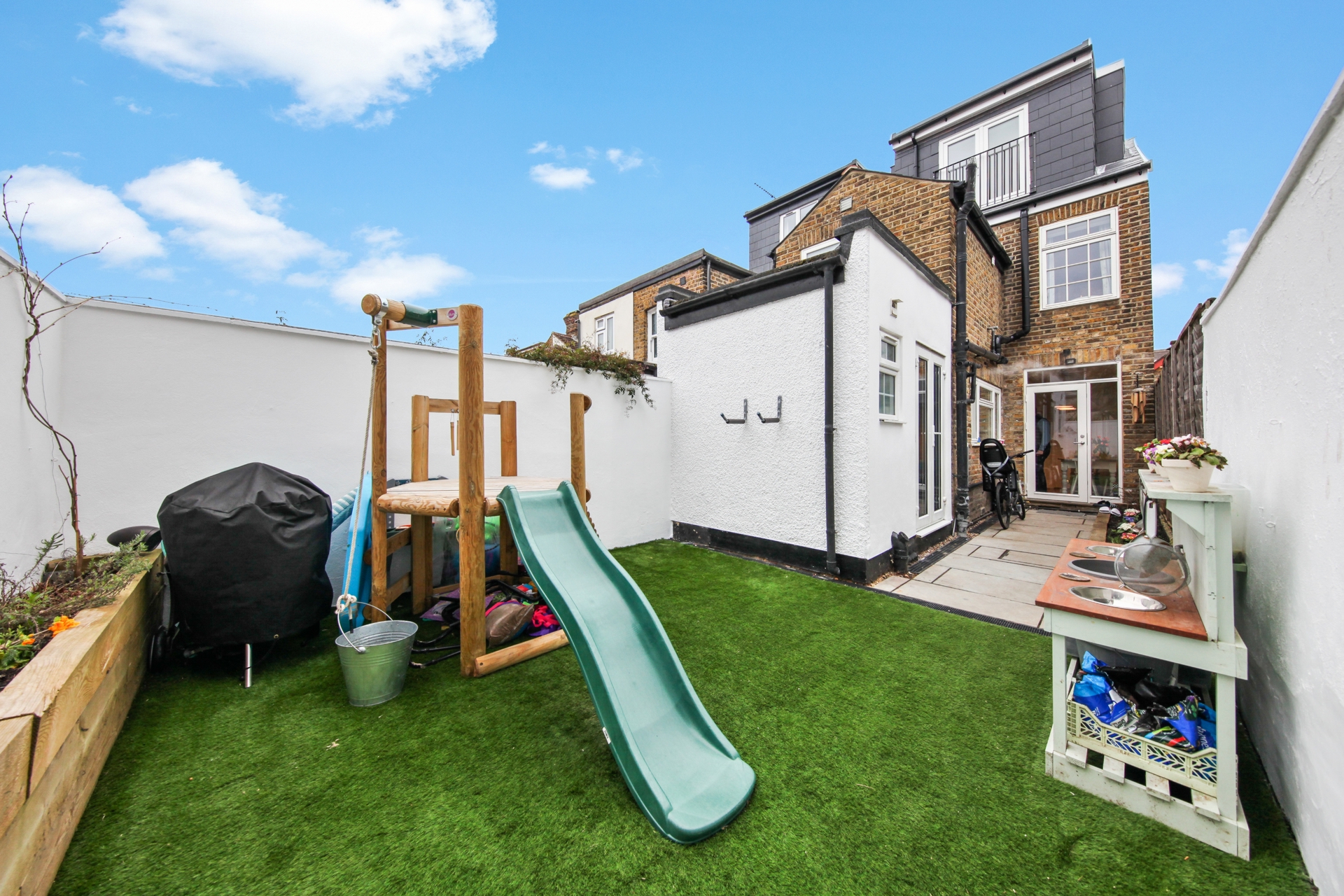 Property For Sale Green Lane, Hanwell, W7 3 Bedroom House through