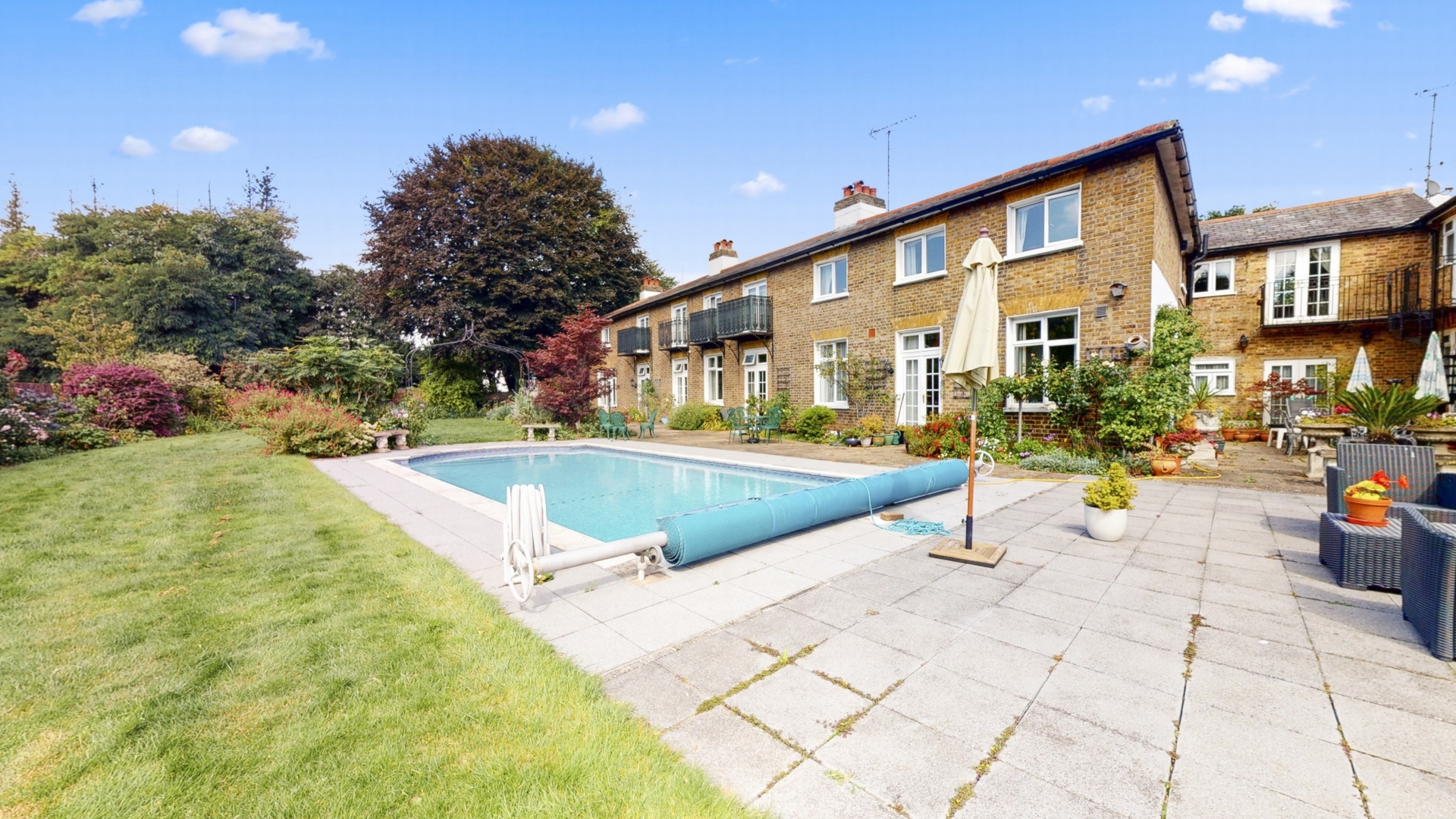 Property For Sale Tentelow Lane, Southall, UB2 1 Bedroom Apartment