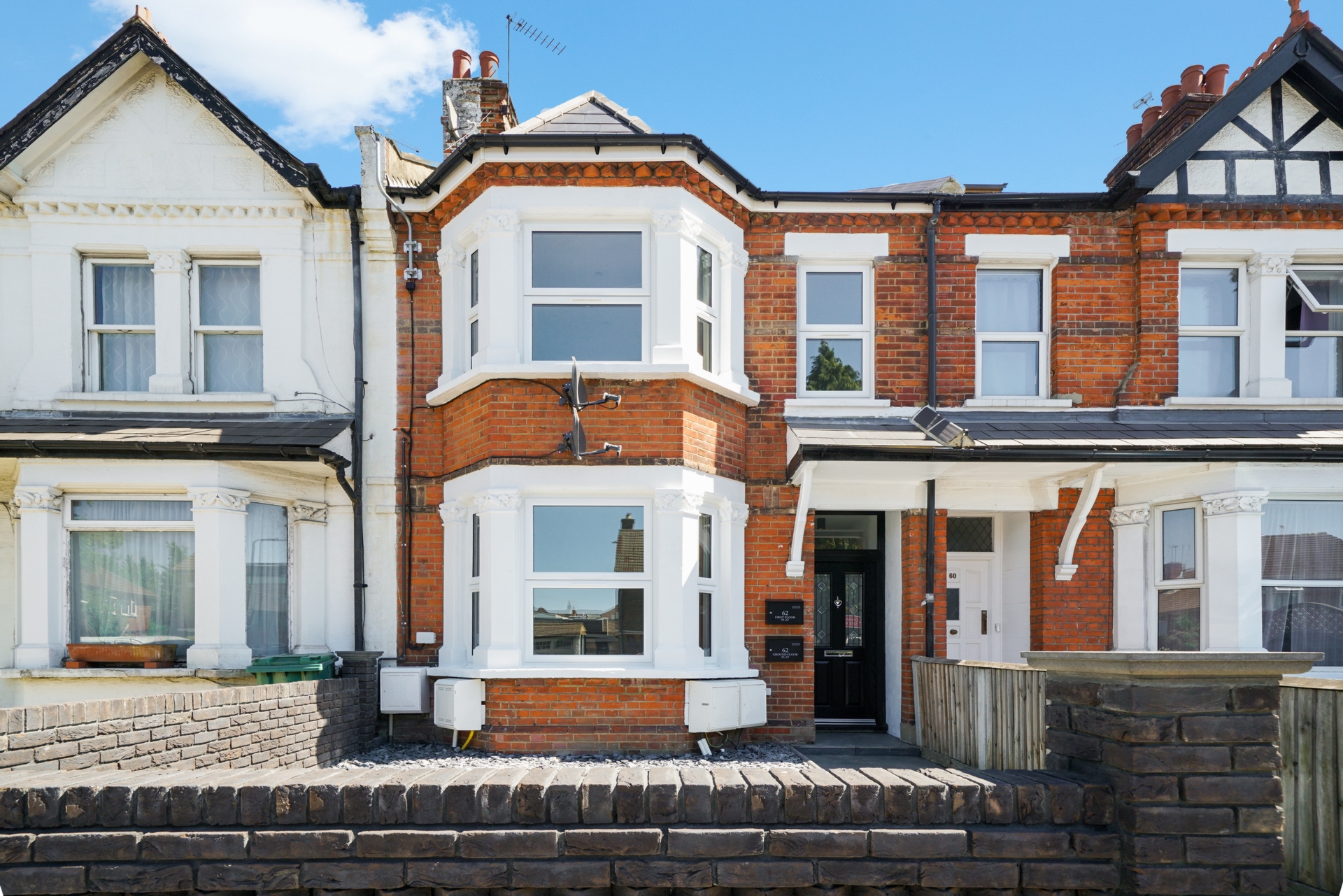 Property For Sale Church Road, Hanwell, W7 2 Bedroom Apartment