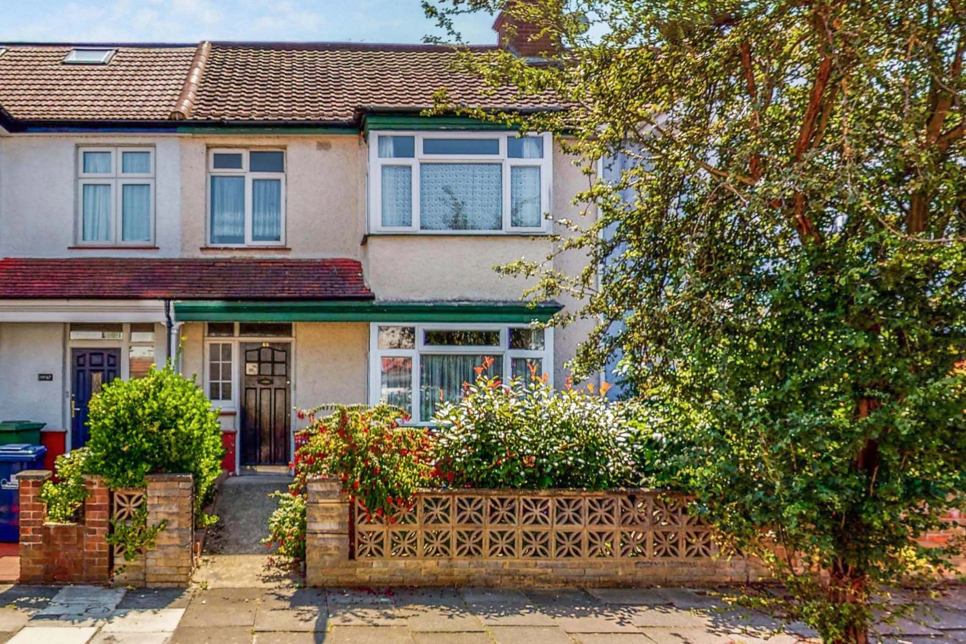 Manton Avenue Hanwell London W7