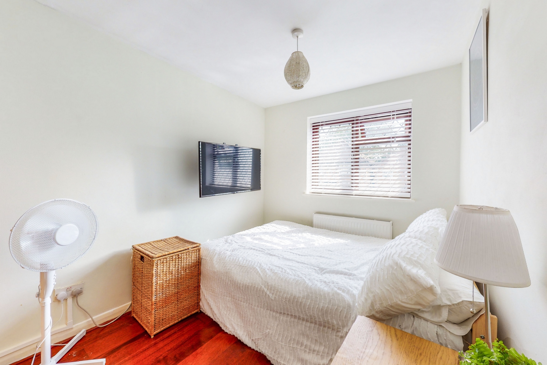 Property For Sale Studland Road, Hanwell, W7 1 Bedroom Apartment