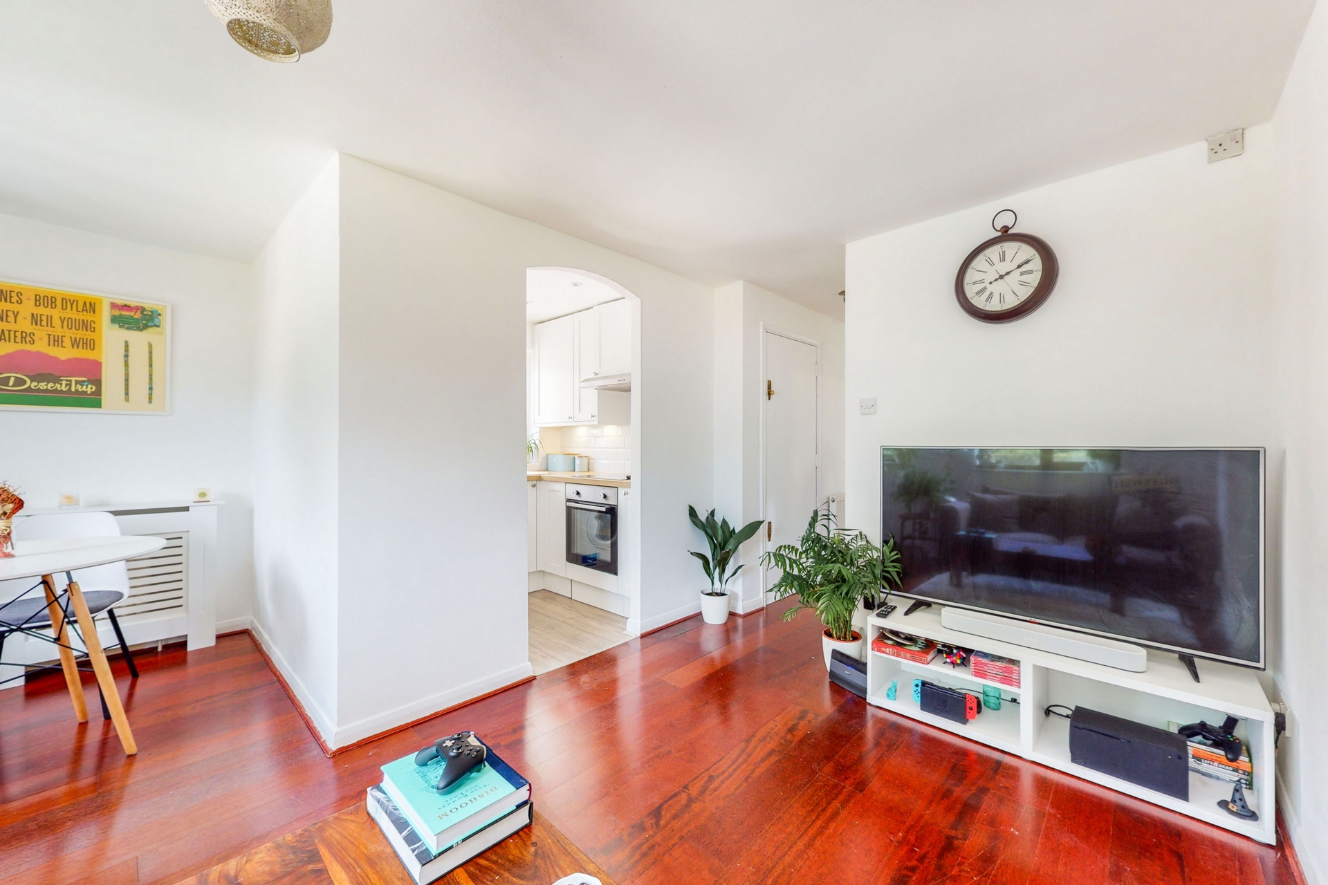 Property For Sale Studland Road, Hanwell, W7 1 Bedroom Apartment