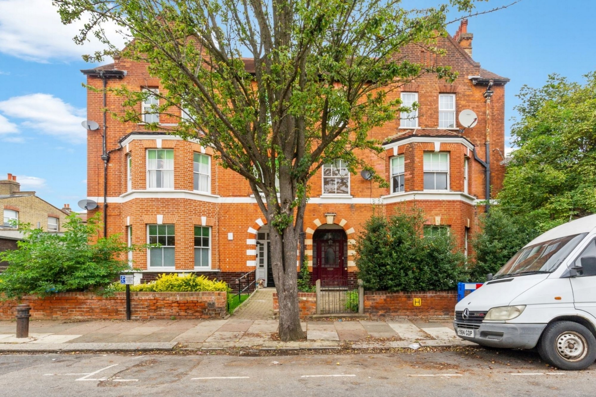 Property For Sale Shakespeare Road, Hanwell, W7 2 Bedroom Apartment