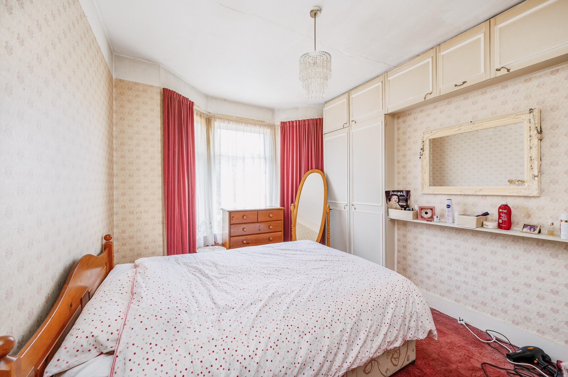 Property For Sale Deans Road, Hanwell, W7 4 Bedroom House through