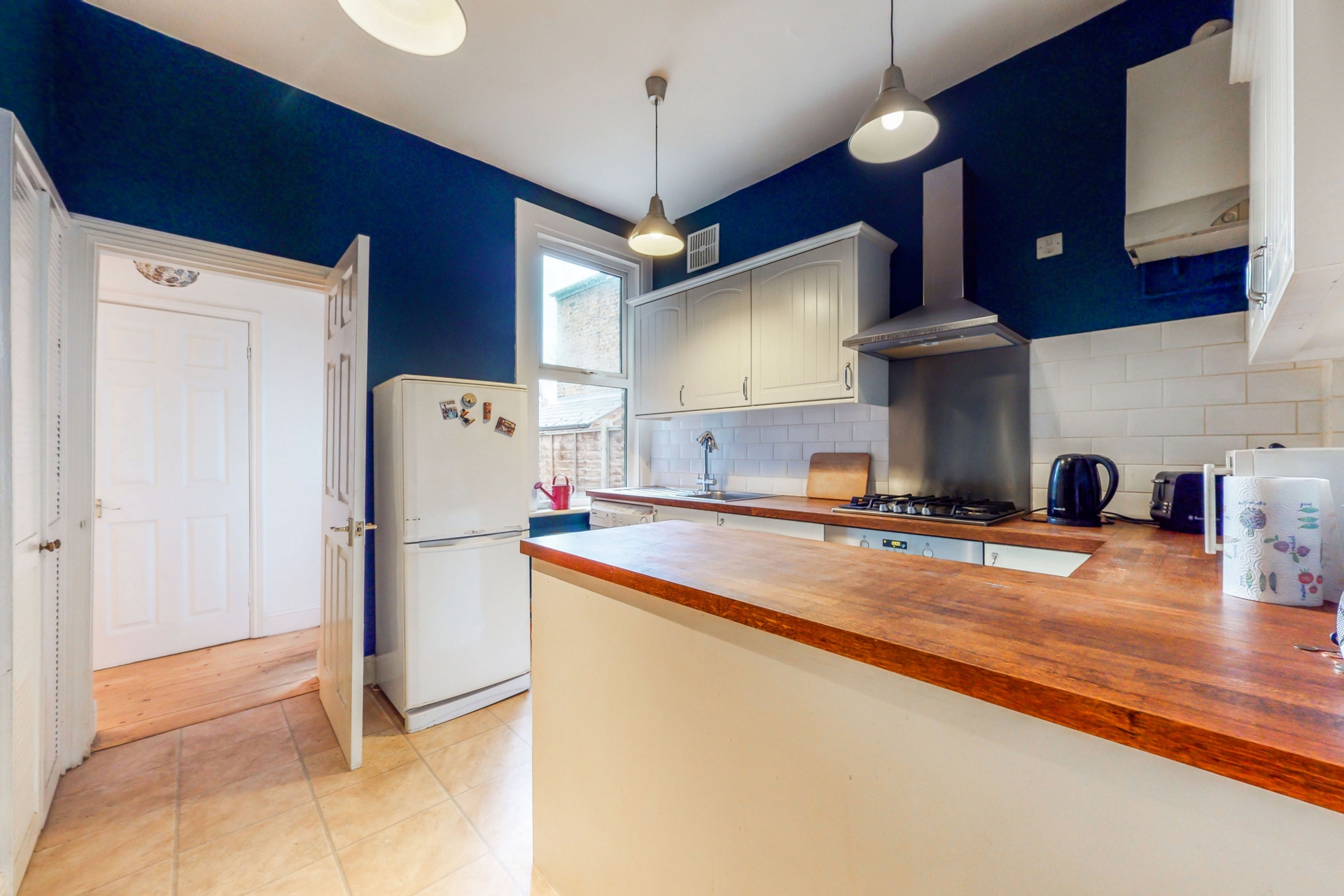 Property For Sale Oaklands Road, Hanwell, W7 1 Bedroom Apartment