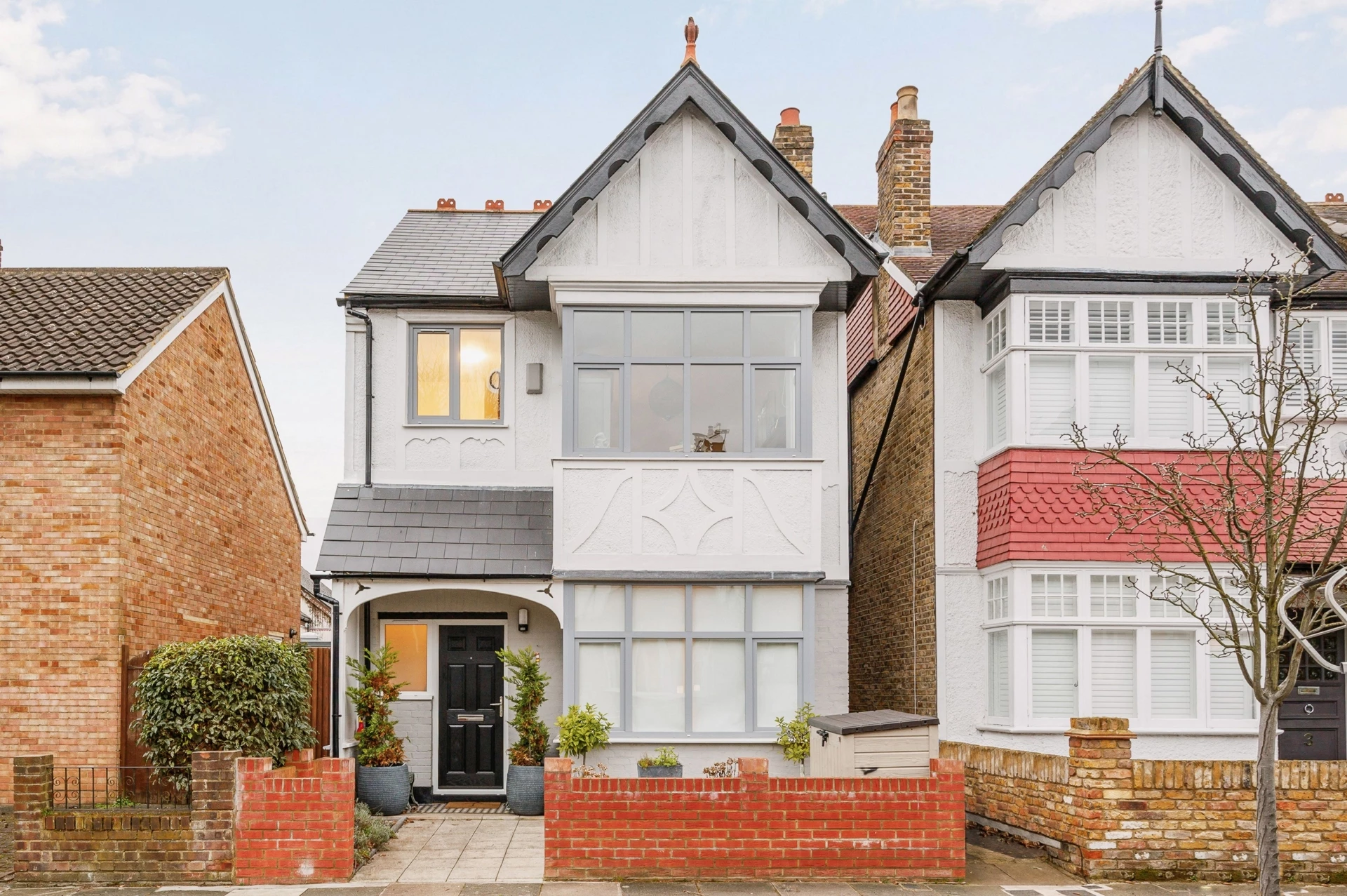 Highview Road Ealing London W13