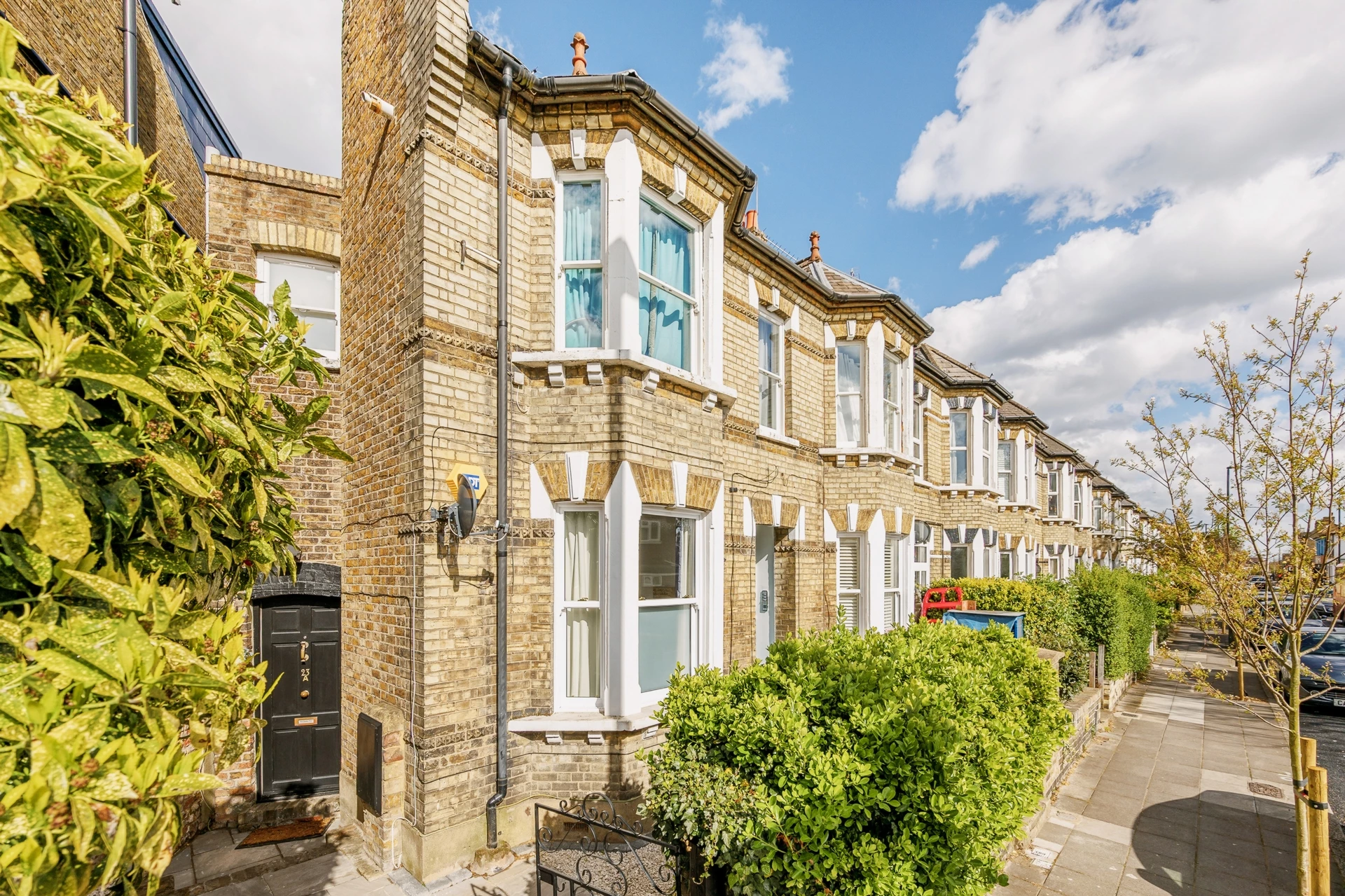 Lower Boston Road Hanwell London W7