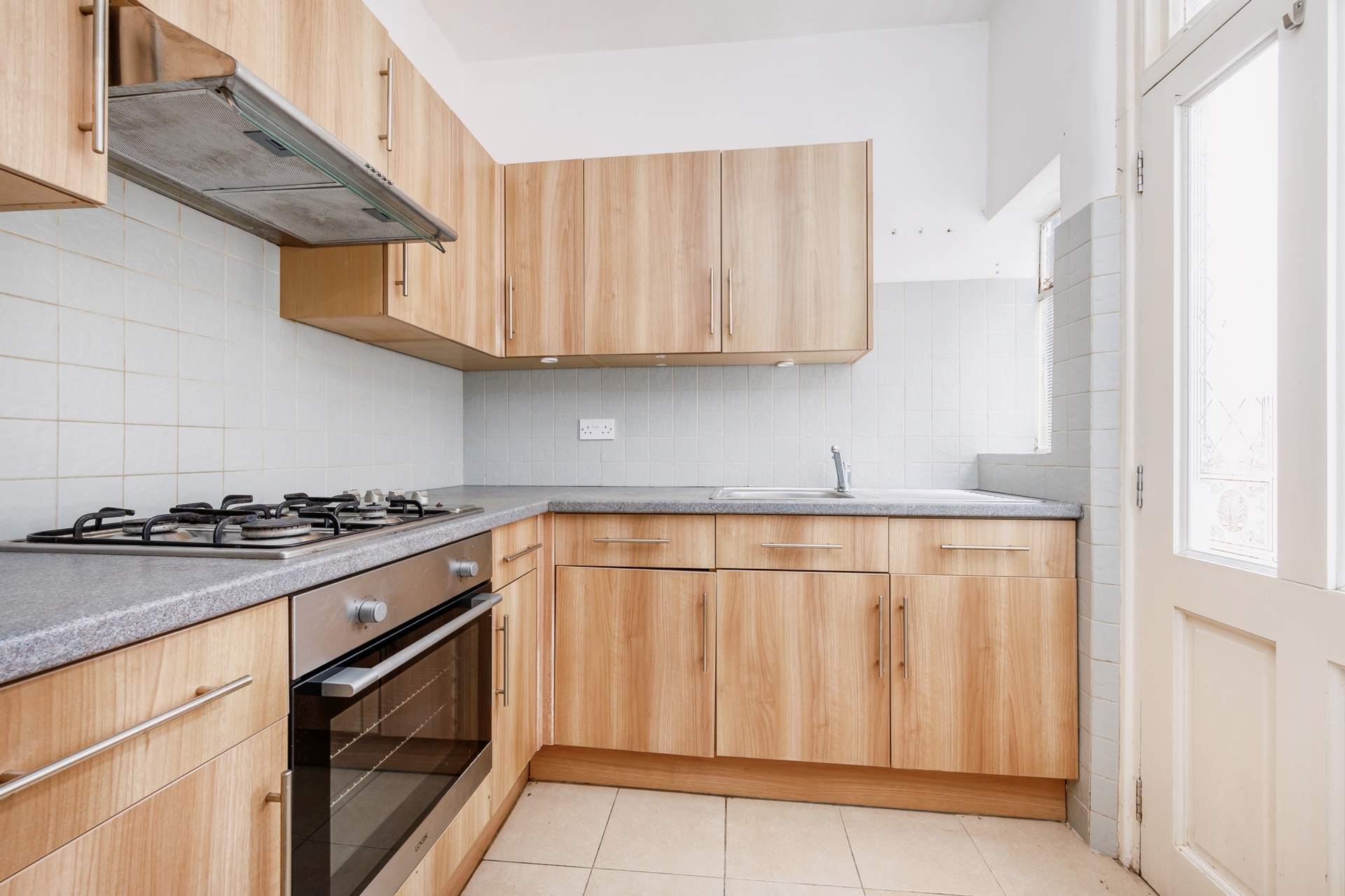 Property For Sale Lynton Avenue, London, W13 3 Bedroom Semi Detached