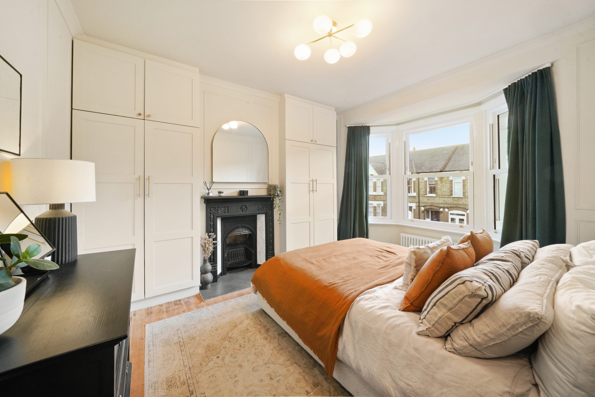 Property For Sale Deans Road, Hanwell, W7 3 Bedroom House through