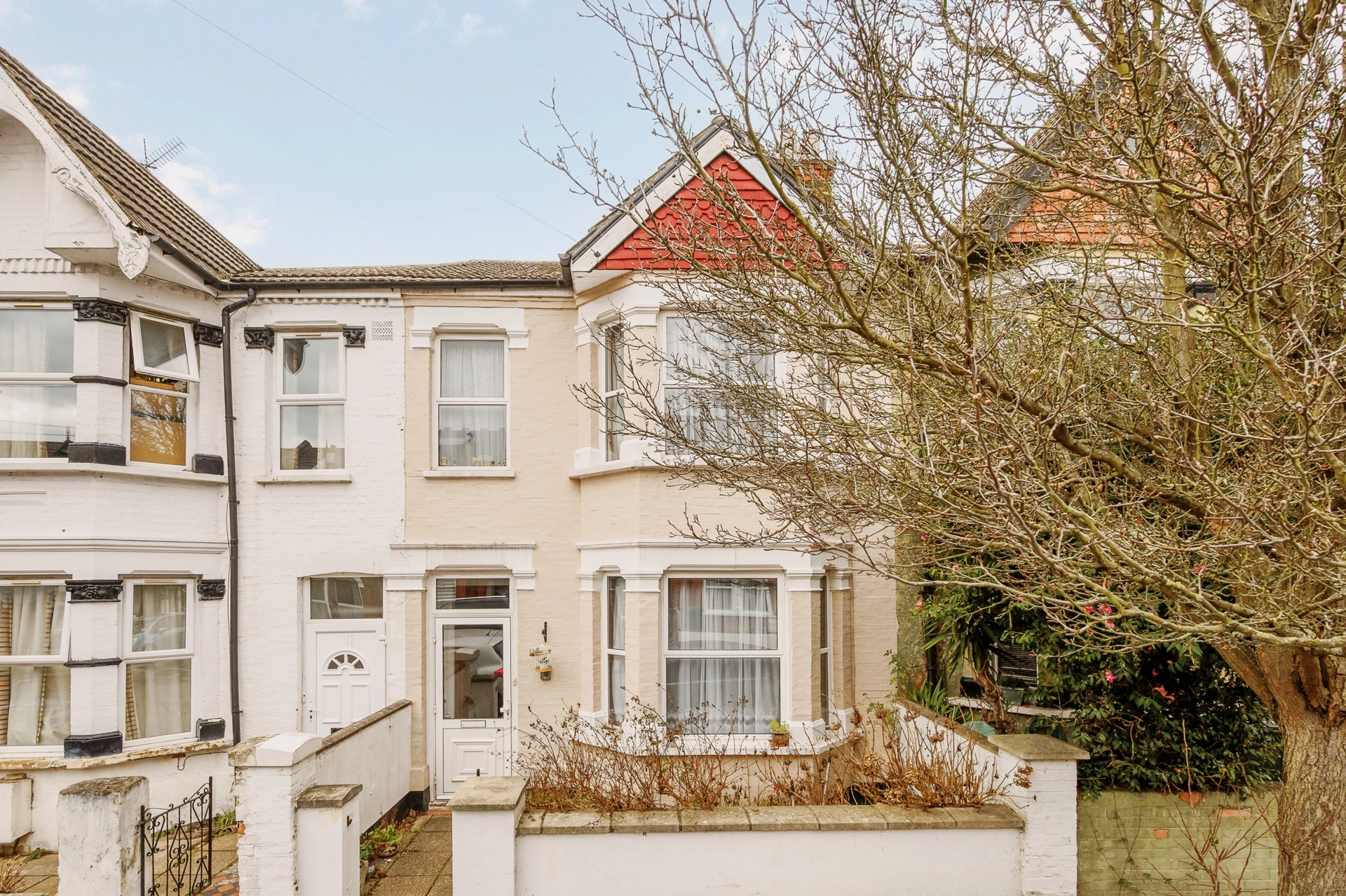 Lawn Gardens Hanwell London W7