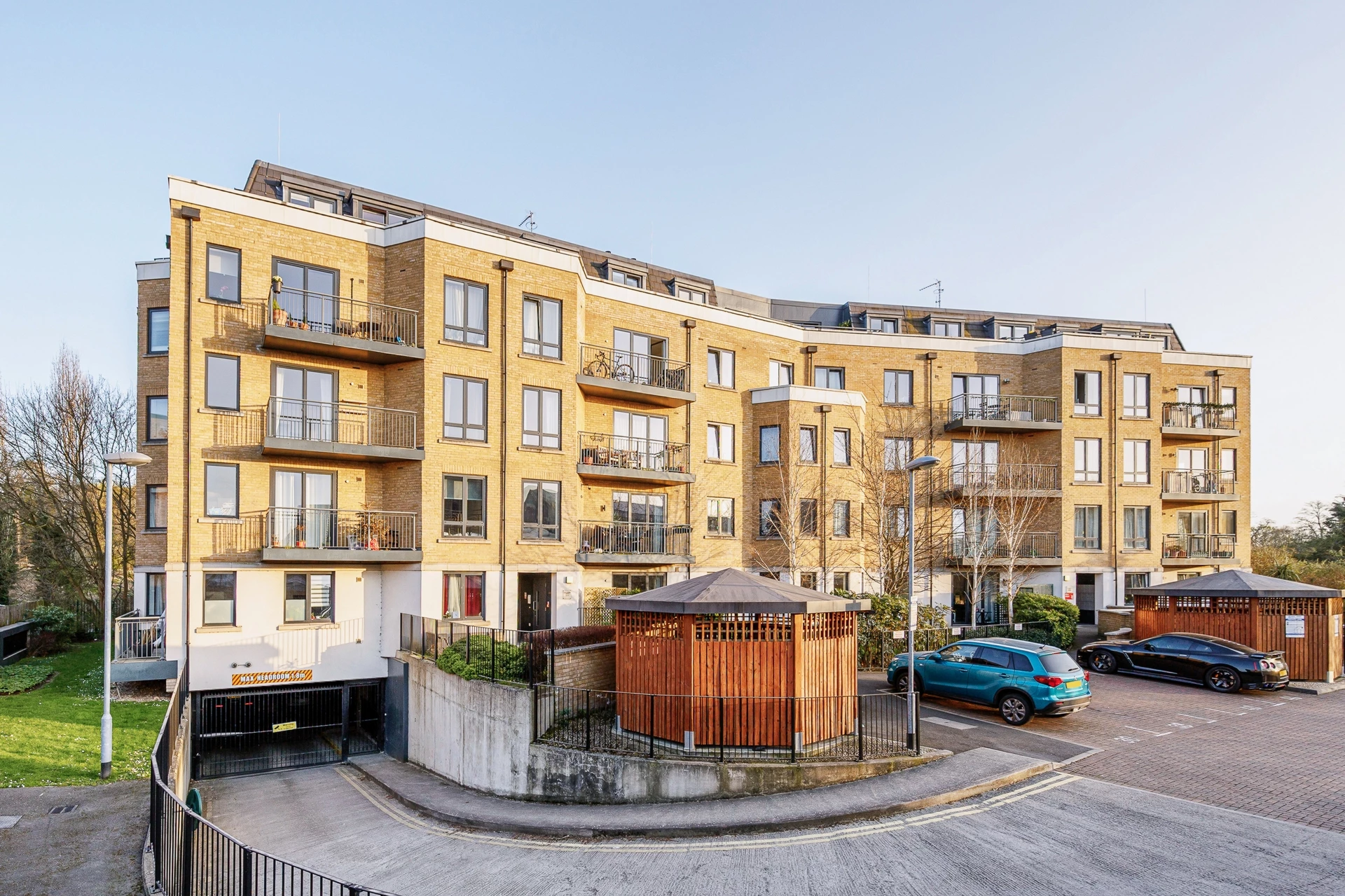 Dock Meadow Reach Hanwell W7