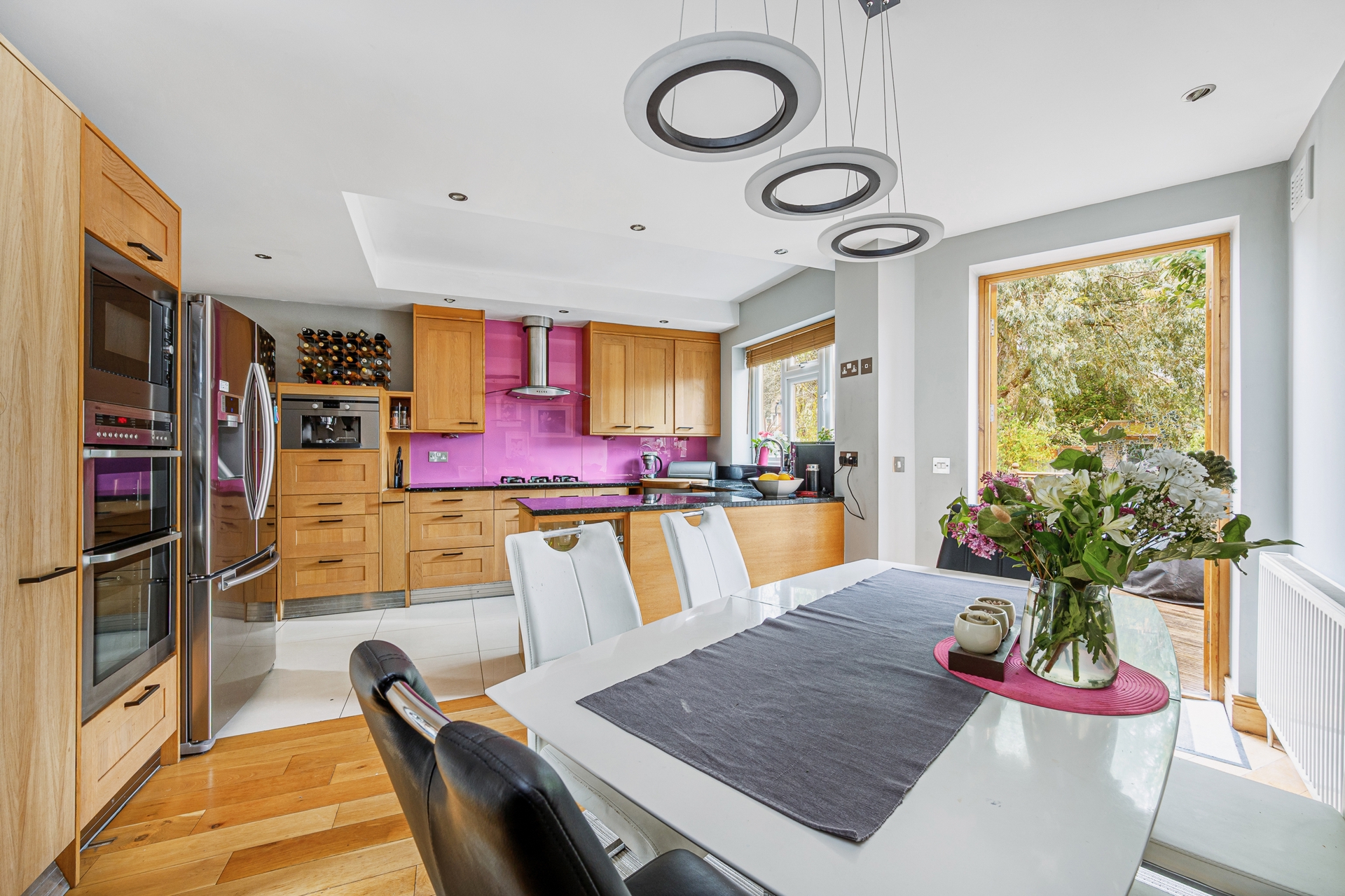 Property For Sale Harp Road, Hanwell, W7 4 Bedroom Semi Detached