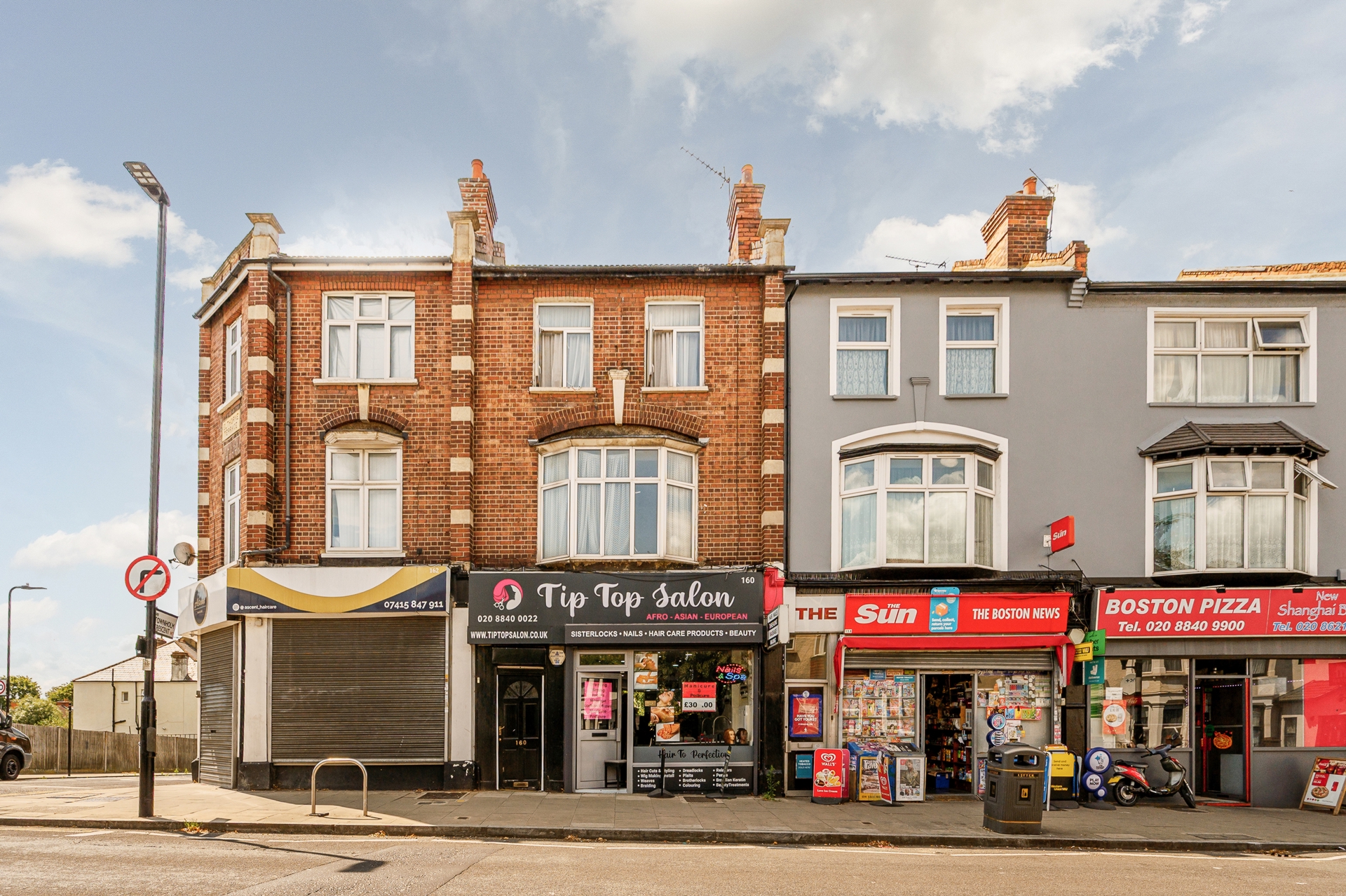 Property For Sale Boston Road, Hanwell, W7 4 Bedroom