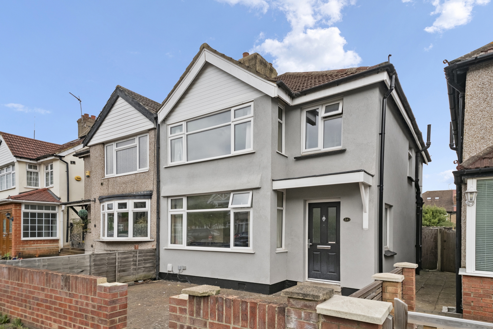 Property photo: London, W7