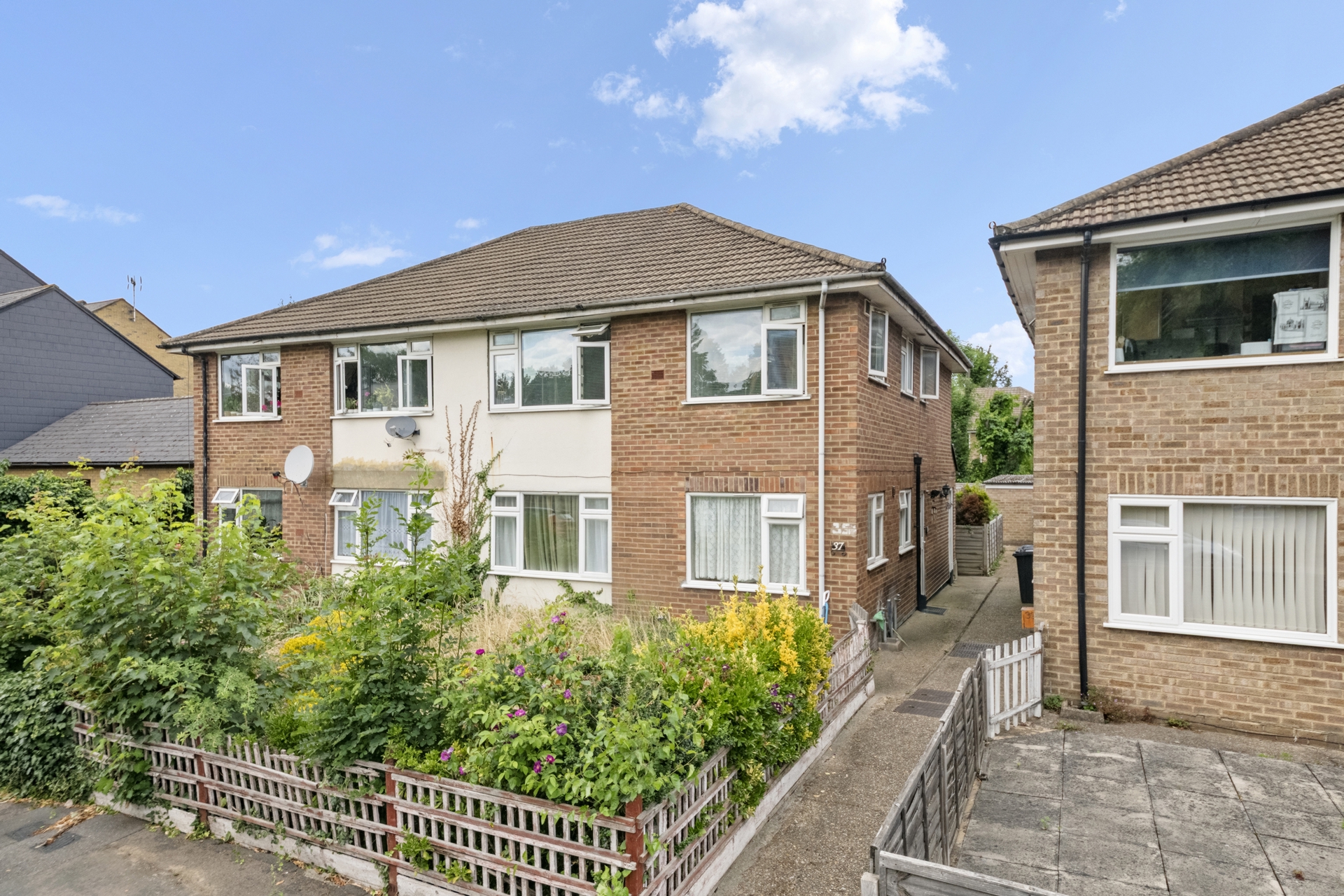Property photo: Hanwell, London, W7