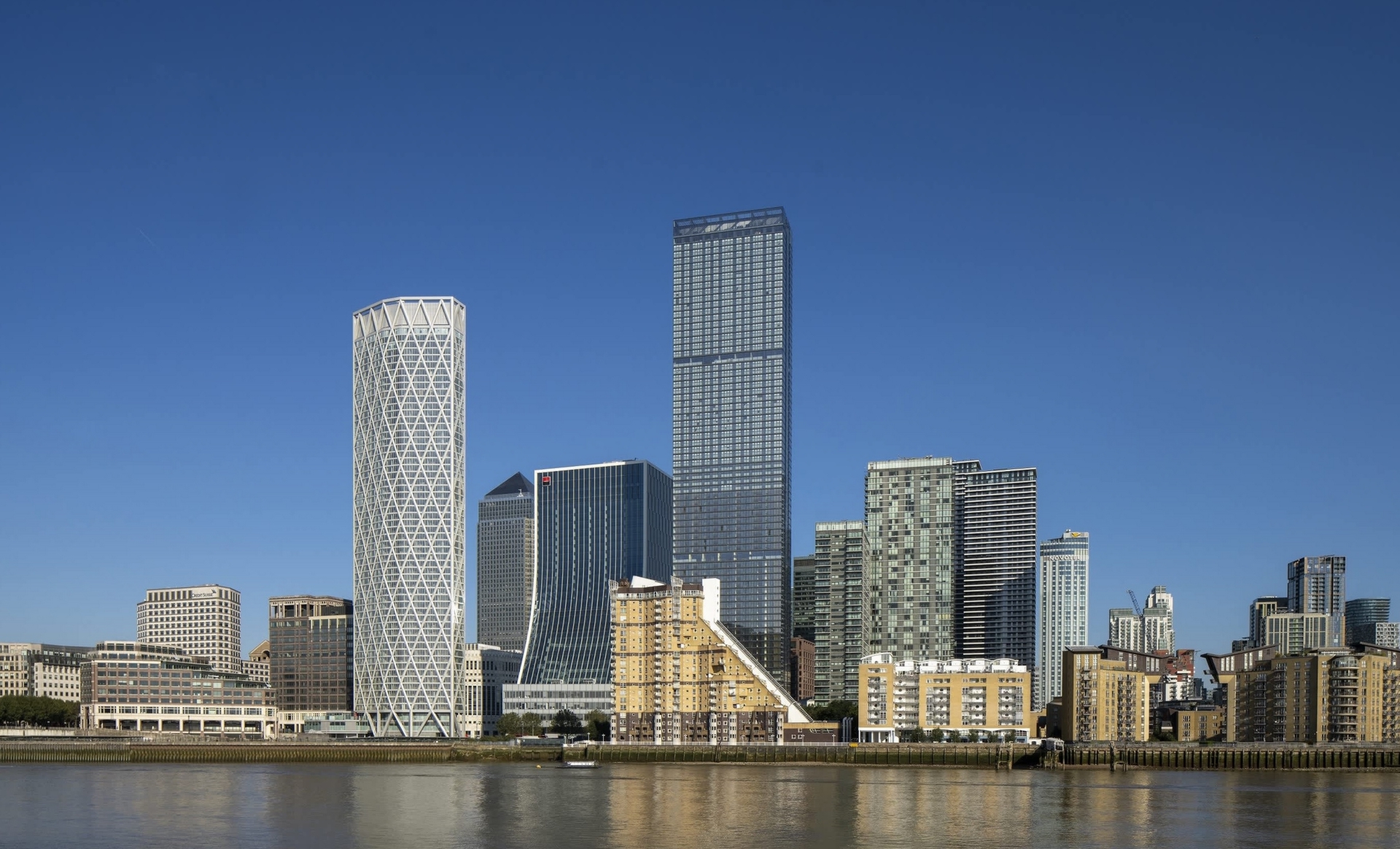 Similar Property: Apartment in Canary Wharf