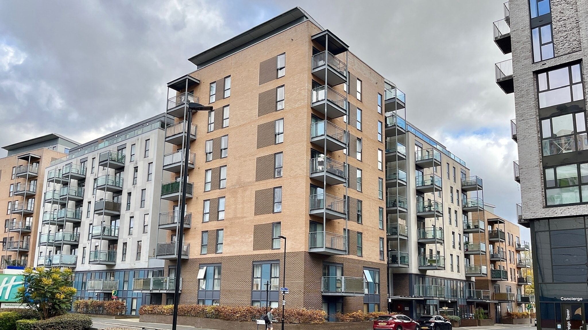 Similar Property: Apartment in Royal Docks