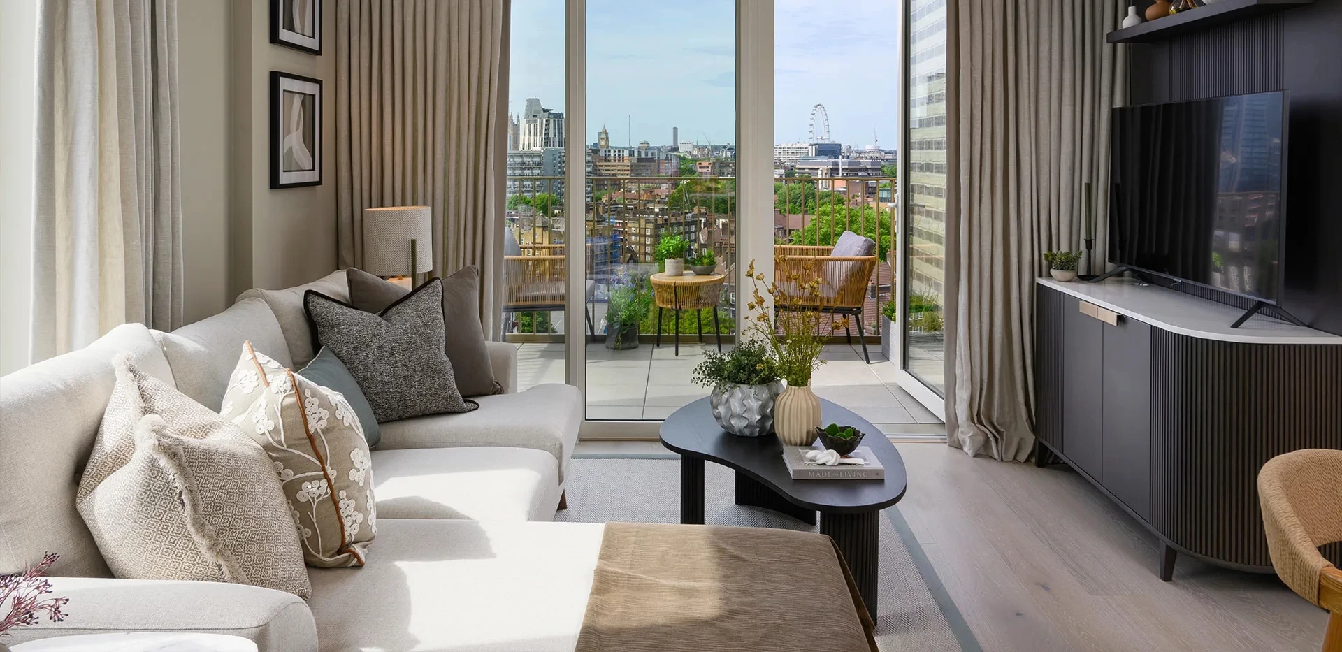 Similar Property: Flat in Oval