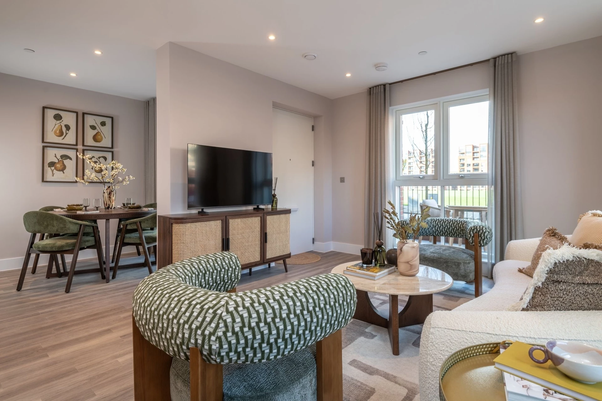 Similar Property: Apartment in Colindale