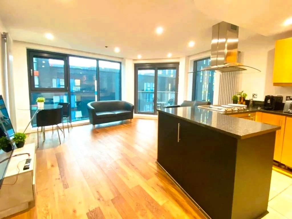 Similar Property: Apartment in Docklands