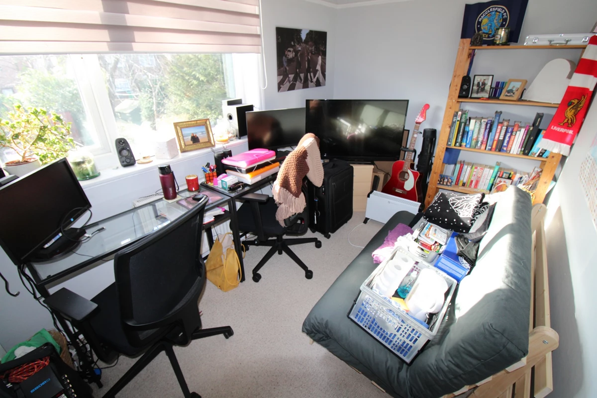 Photo 10