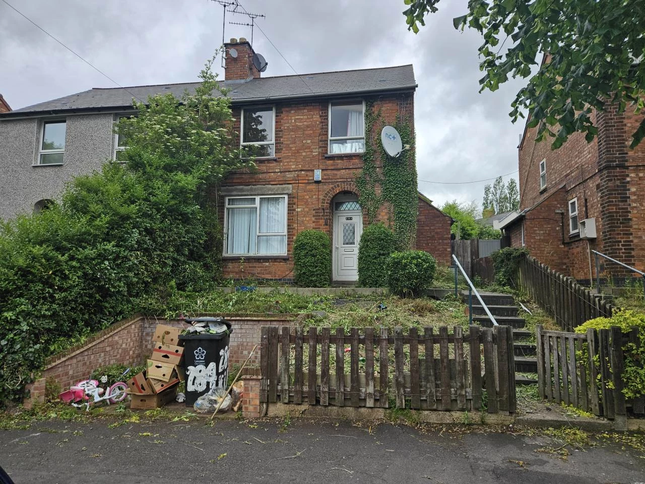 Knighton Lane East Leicester LE2