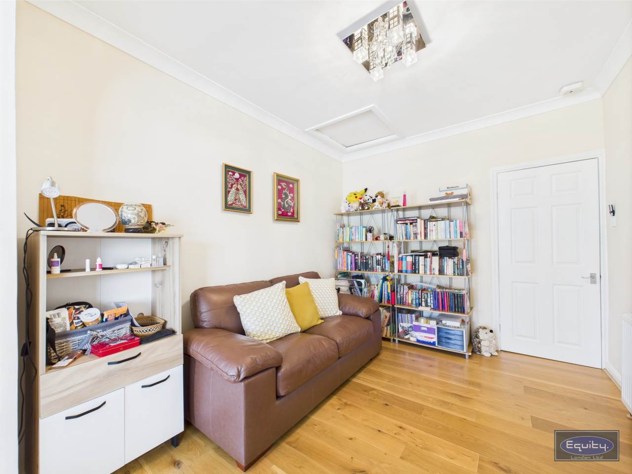 Living room 2