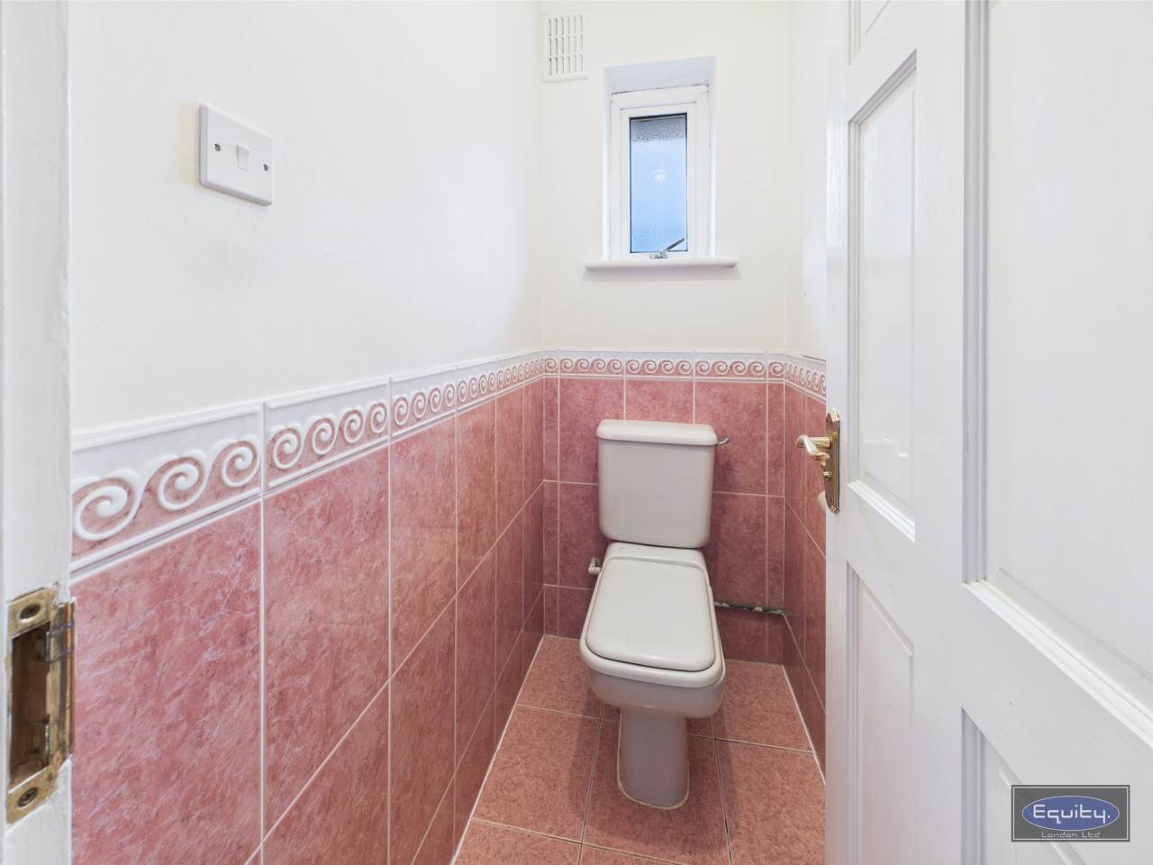 Upstairs wc