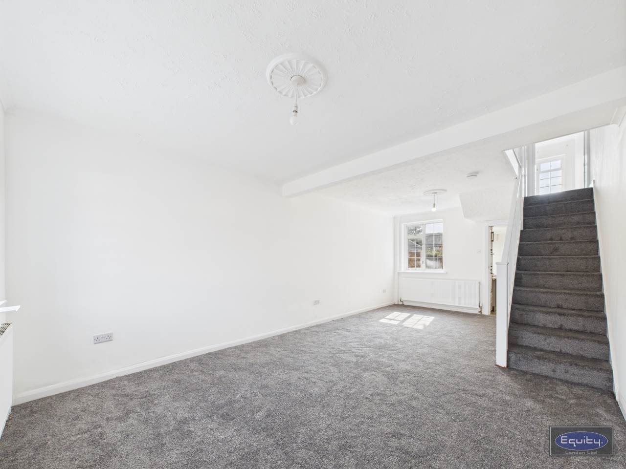 Living Room (3)