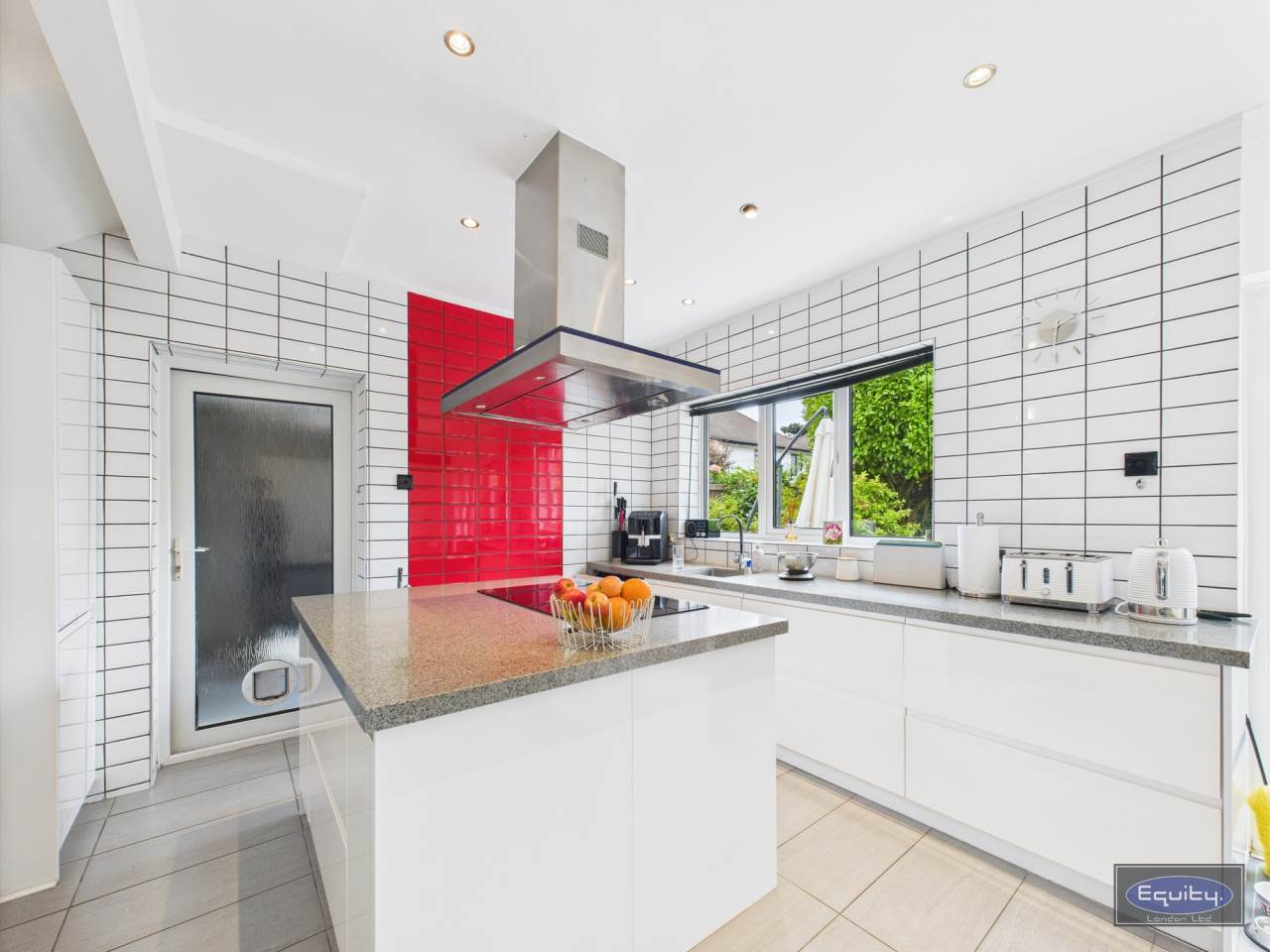 Kitchen (2)