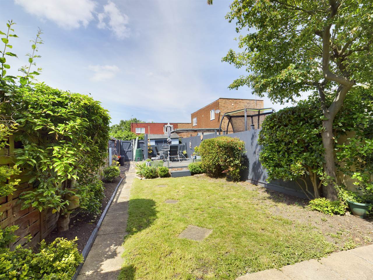 Garden (2)