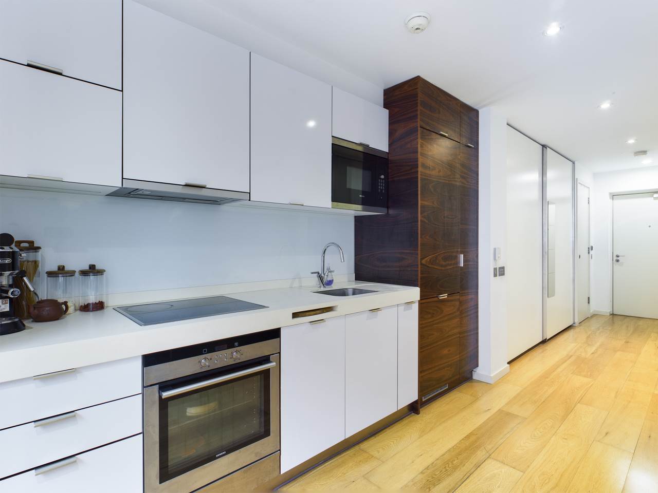 Kitchen (2)