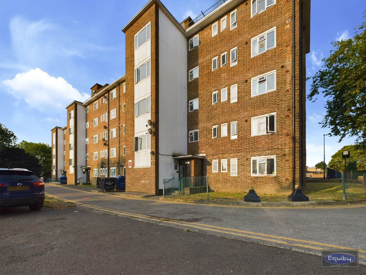 Restons Crescent Eltham London SE9