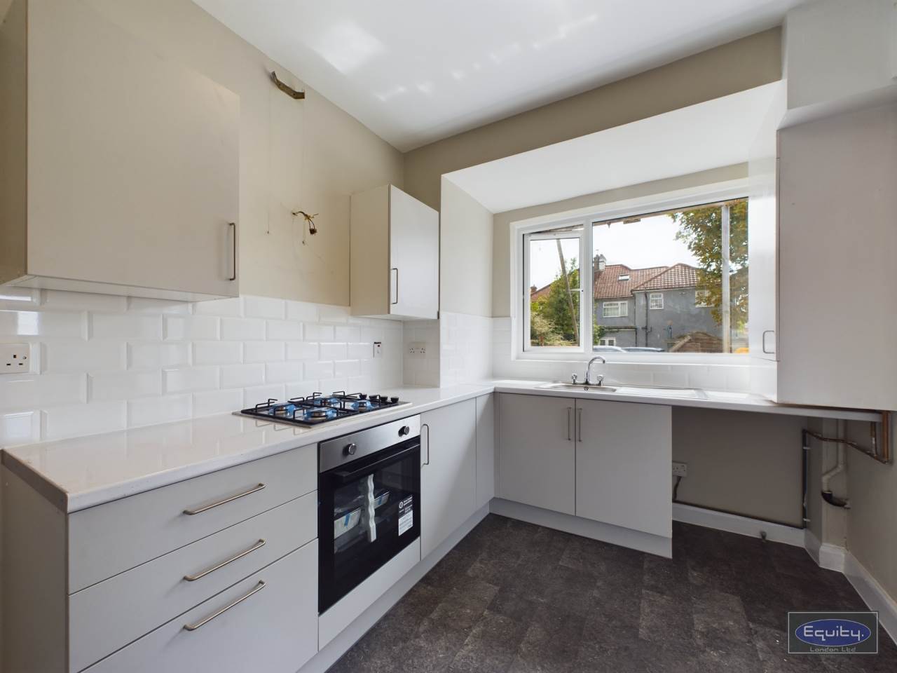 Kitchen (2)