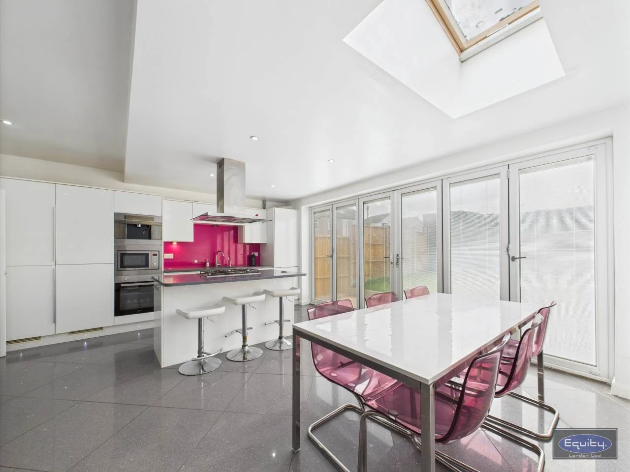 Kitchen-diner