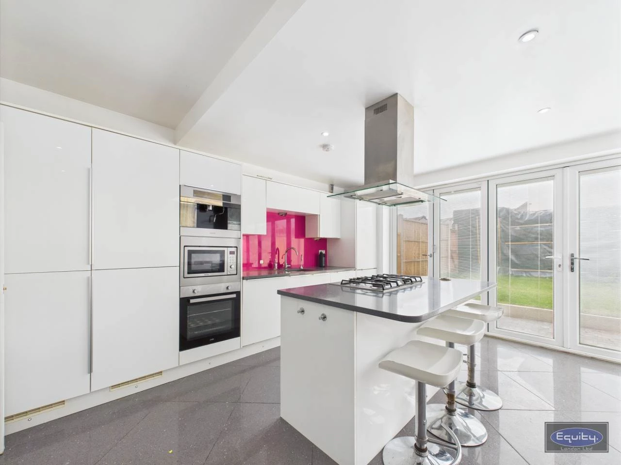 Kitchen1