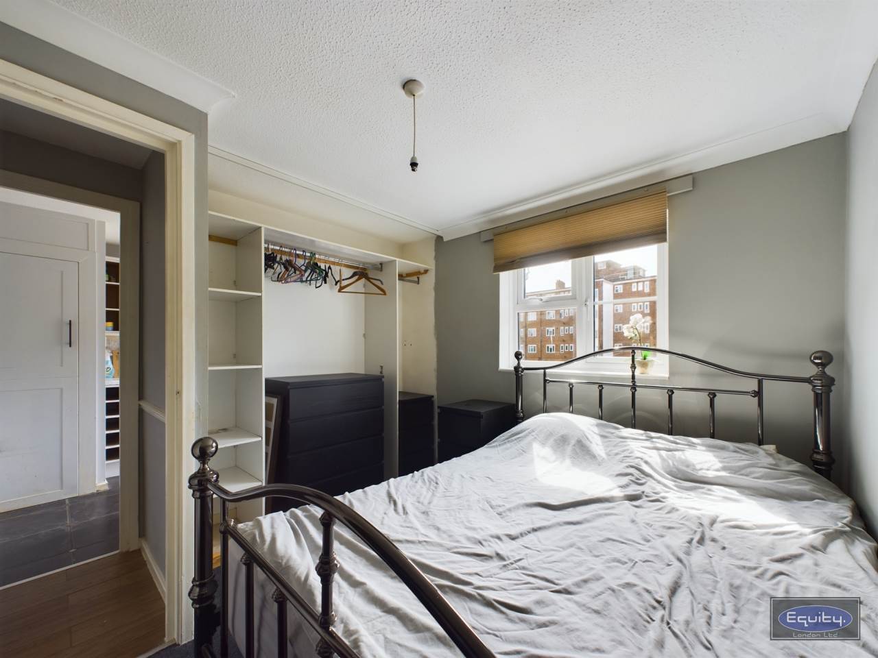 Bedroom (2)
