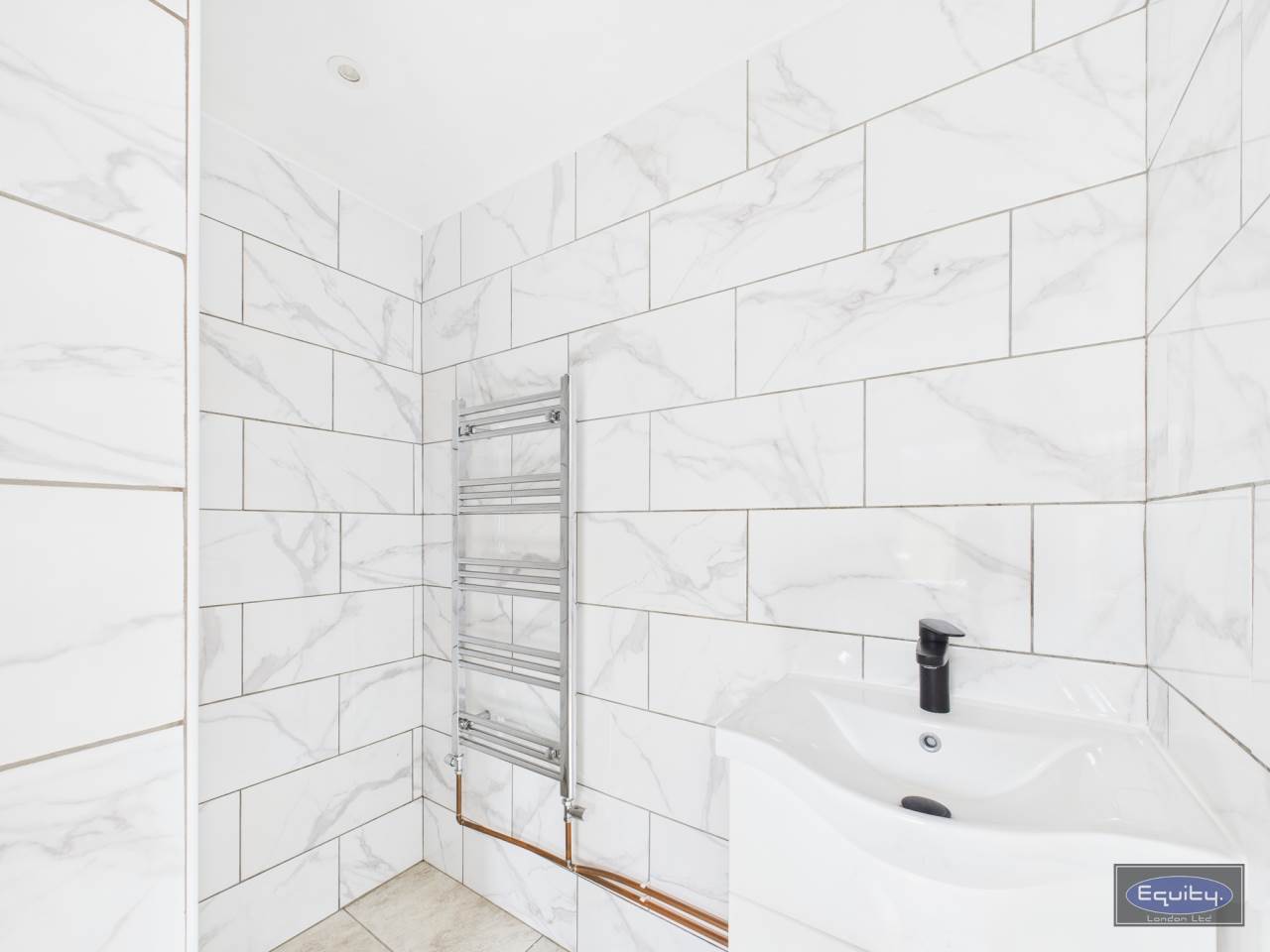 Shower Room (2)