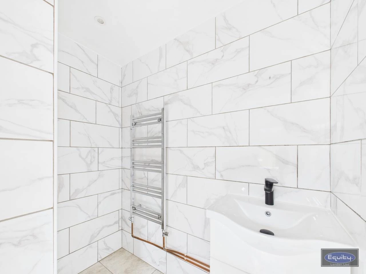 Shower Room (2)