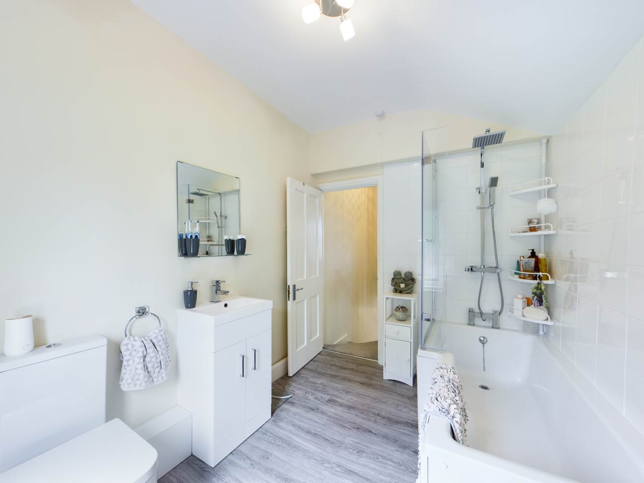 Bathroom (2)