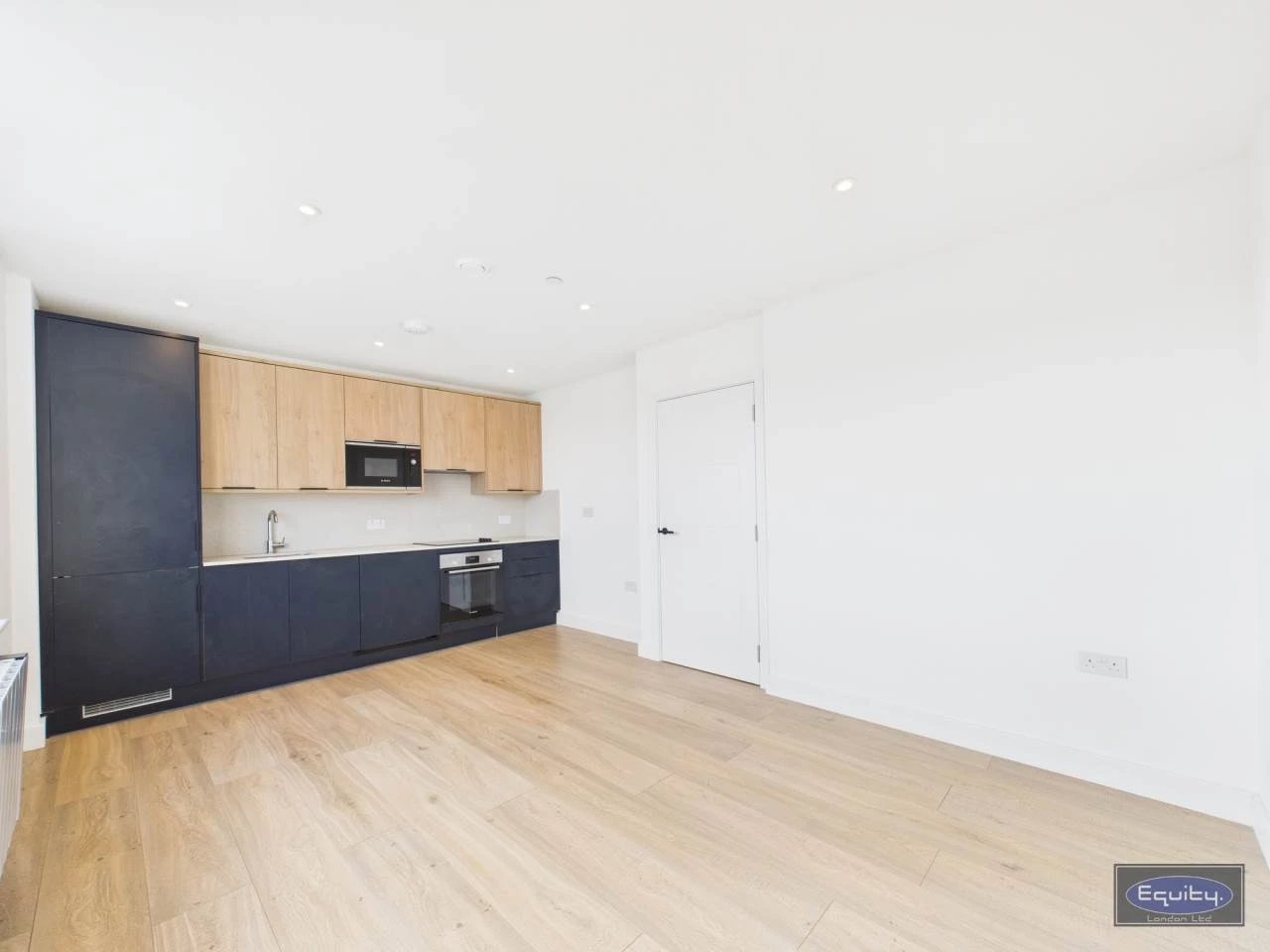 Kitchen & Living room